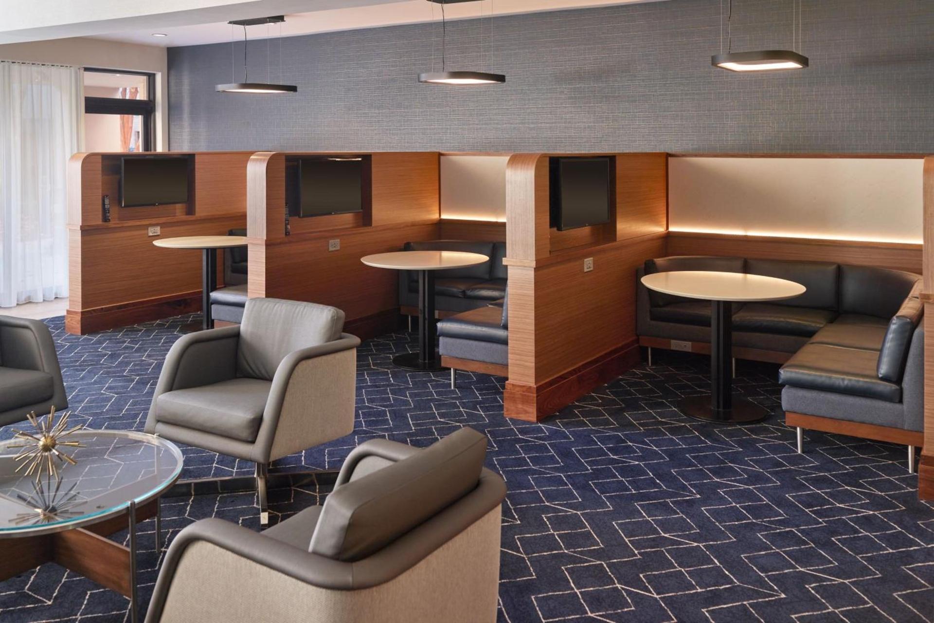 Courtyard by Marriott Atlanta Alpharetta photo 18