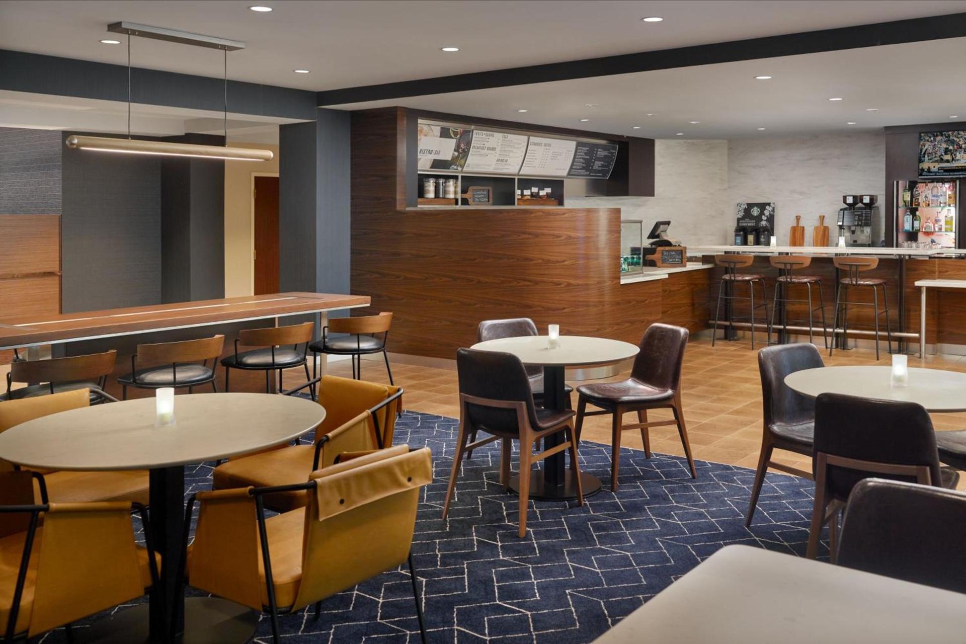 Courtyard by Marriott Atlanta Alpharetta photo 22