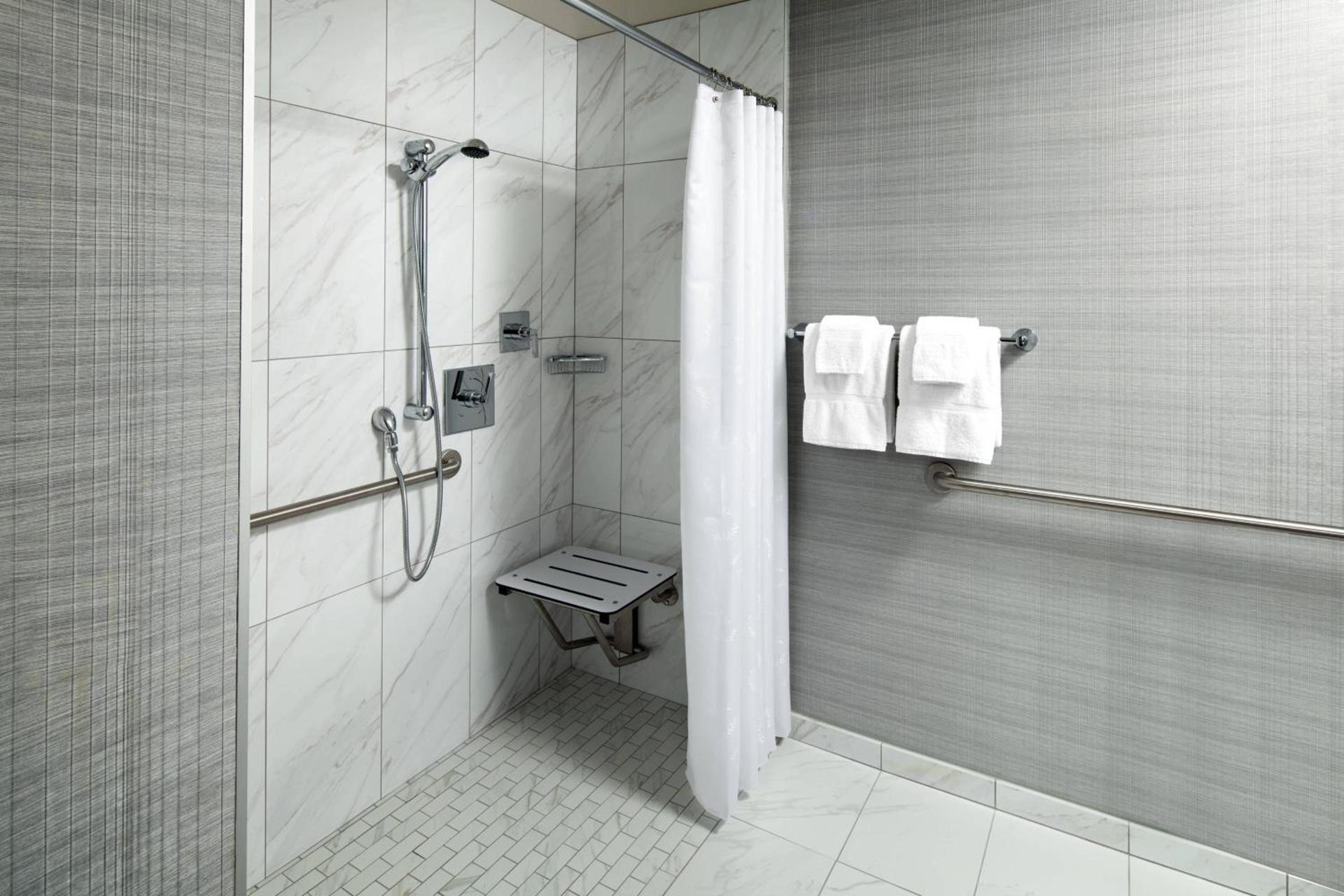 Sheraton Grand Los Angeles photo 24