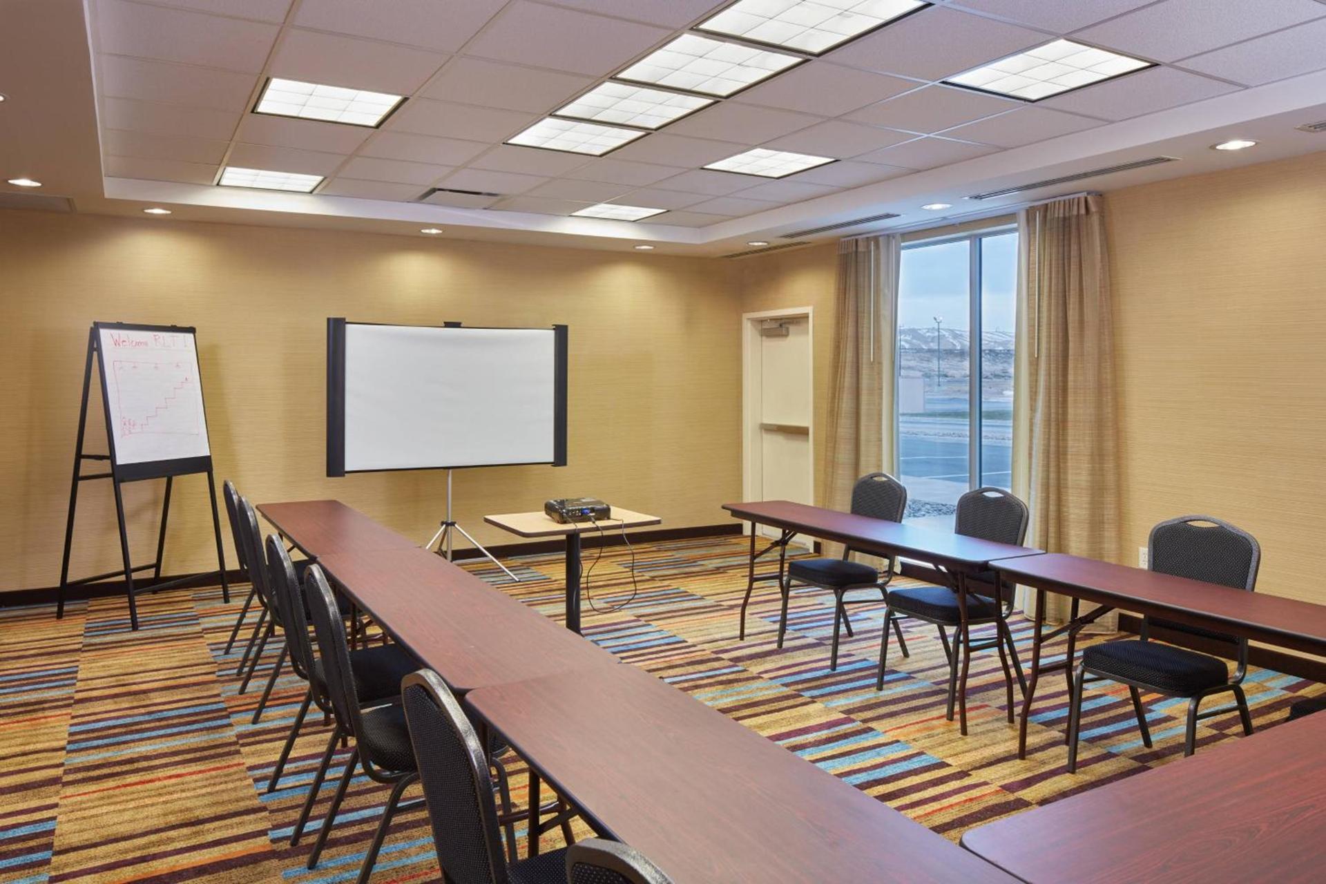 Fairfield Inn & Suites by Marriott Rawlins photo 19