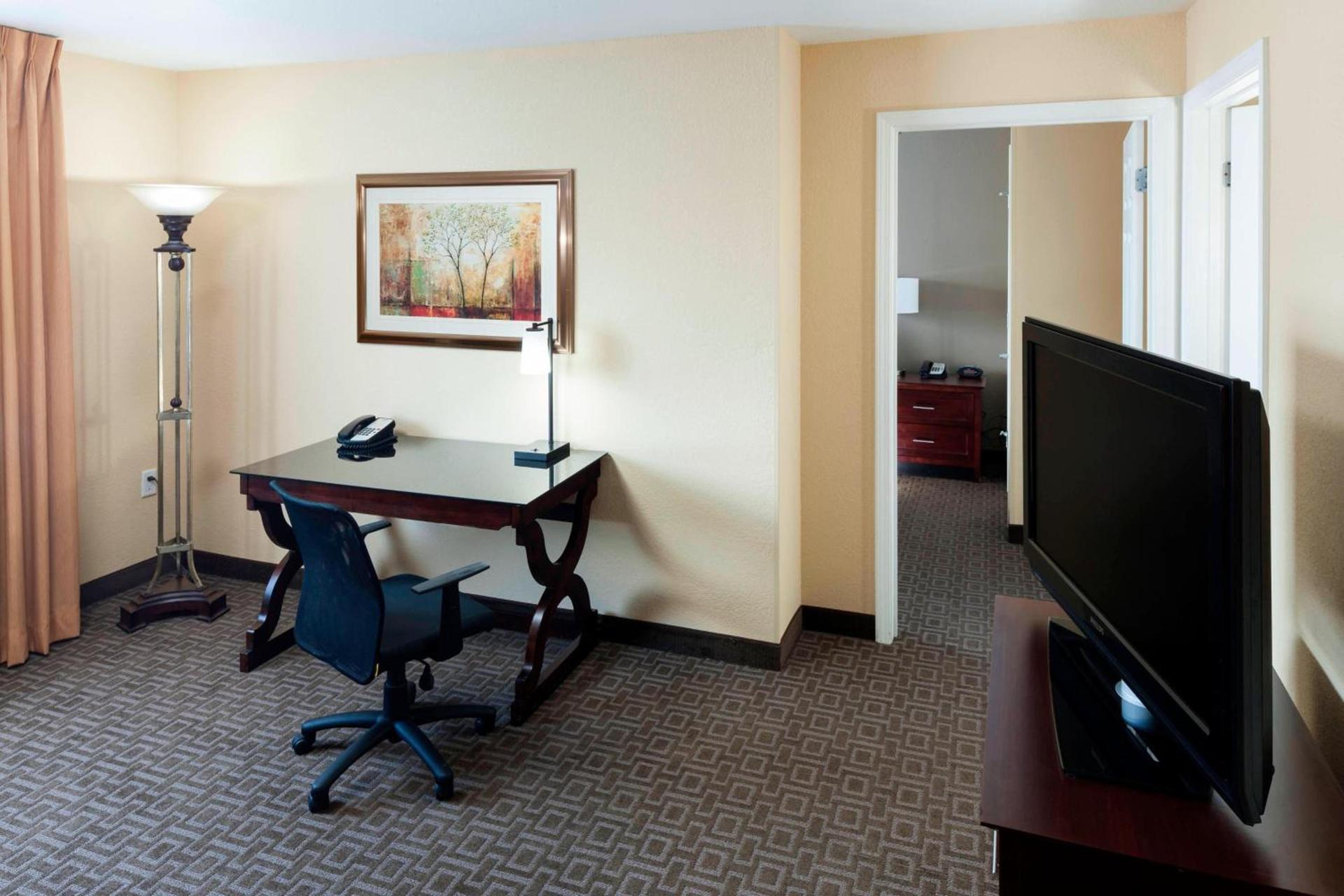 TownePlace Suites by Marriott Texarkana photo 14
