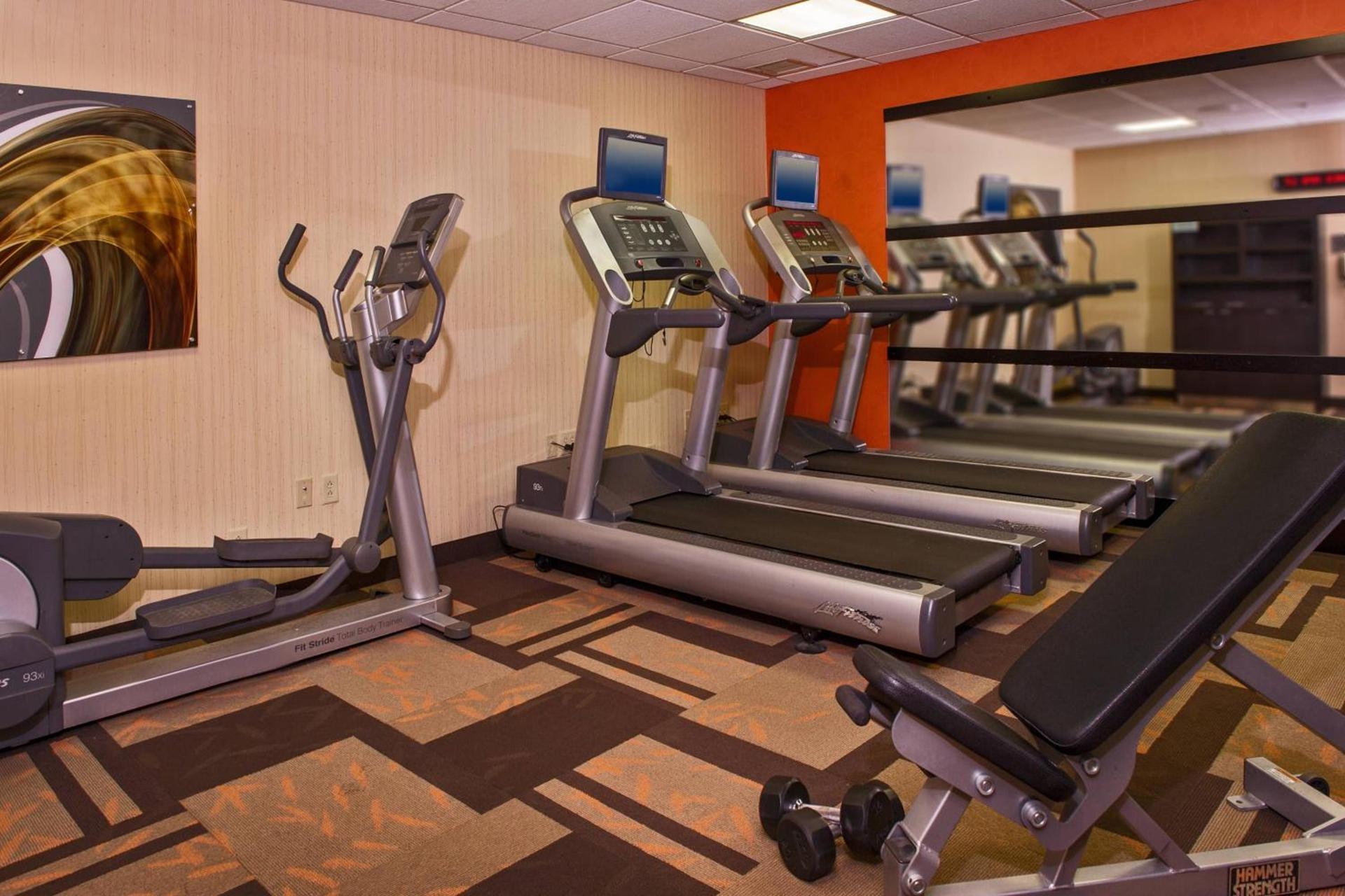 Courtyard by Marriott Richmond West photo 21