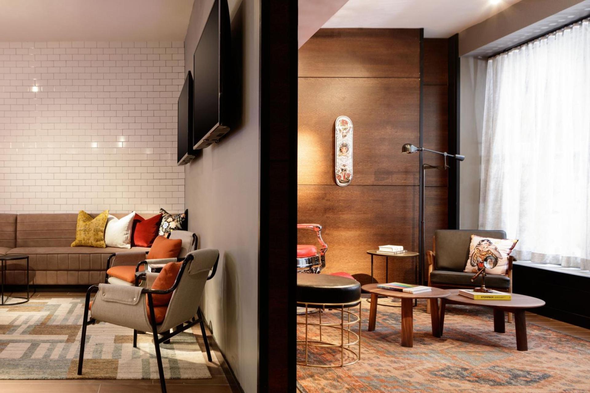 Moxy Richmond Downtown photo 20