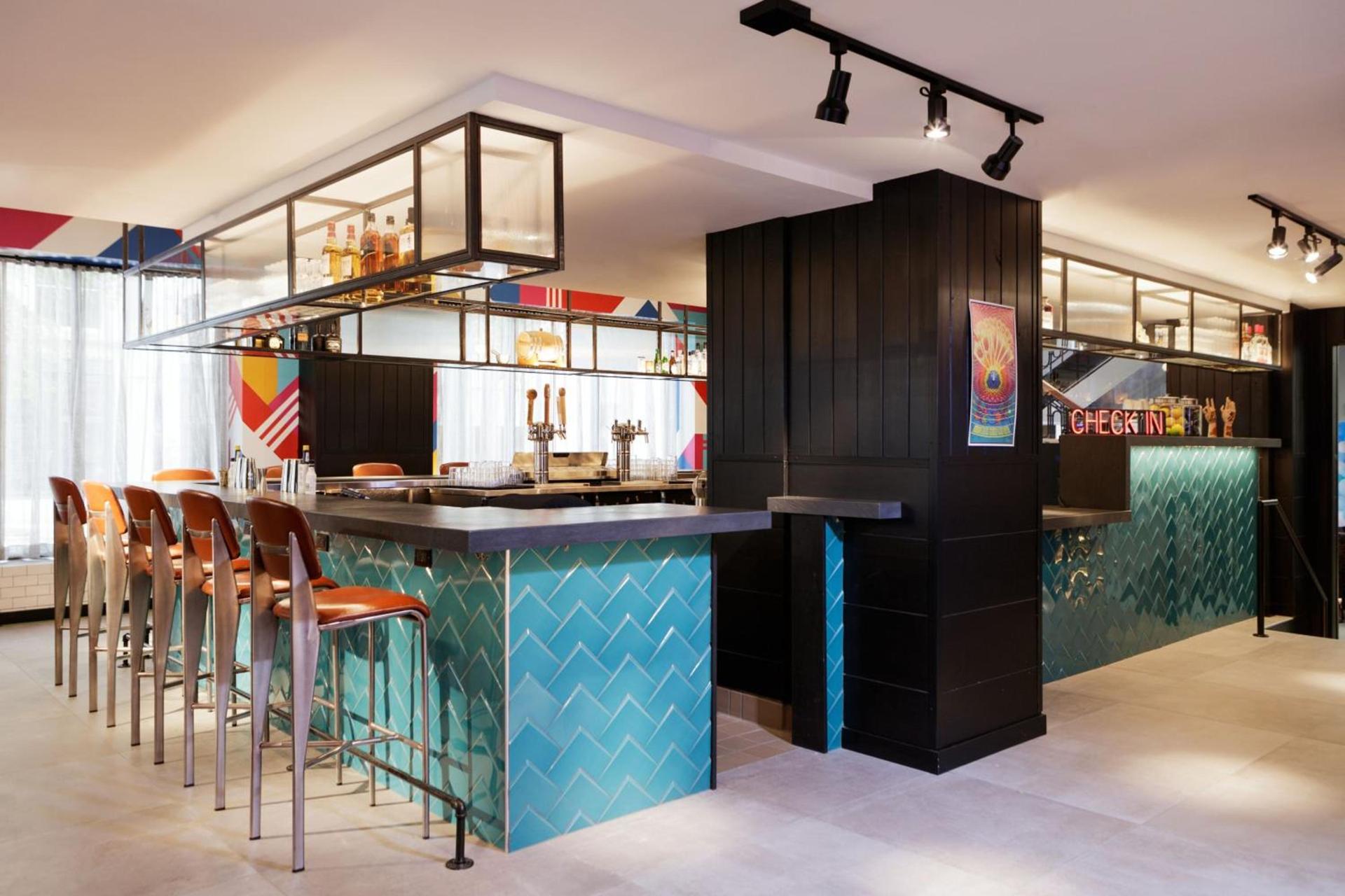 Moxy Richmond Downtown photo 22