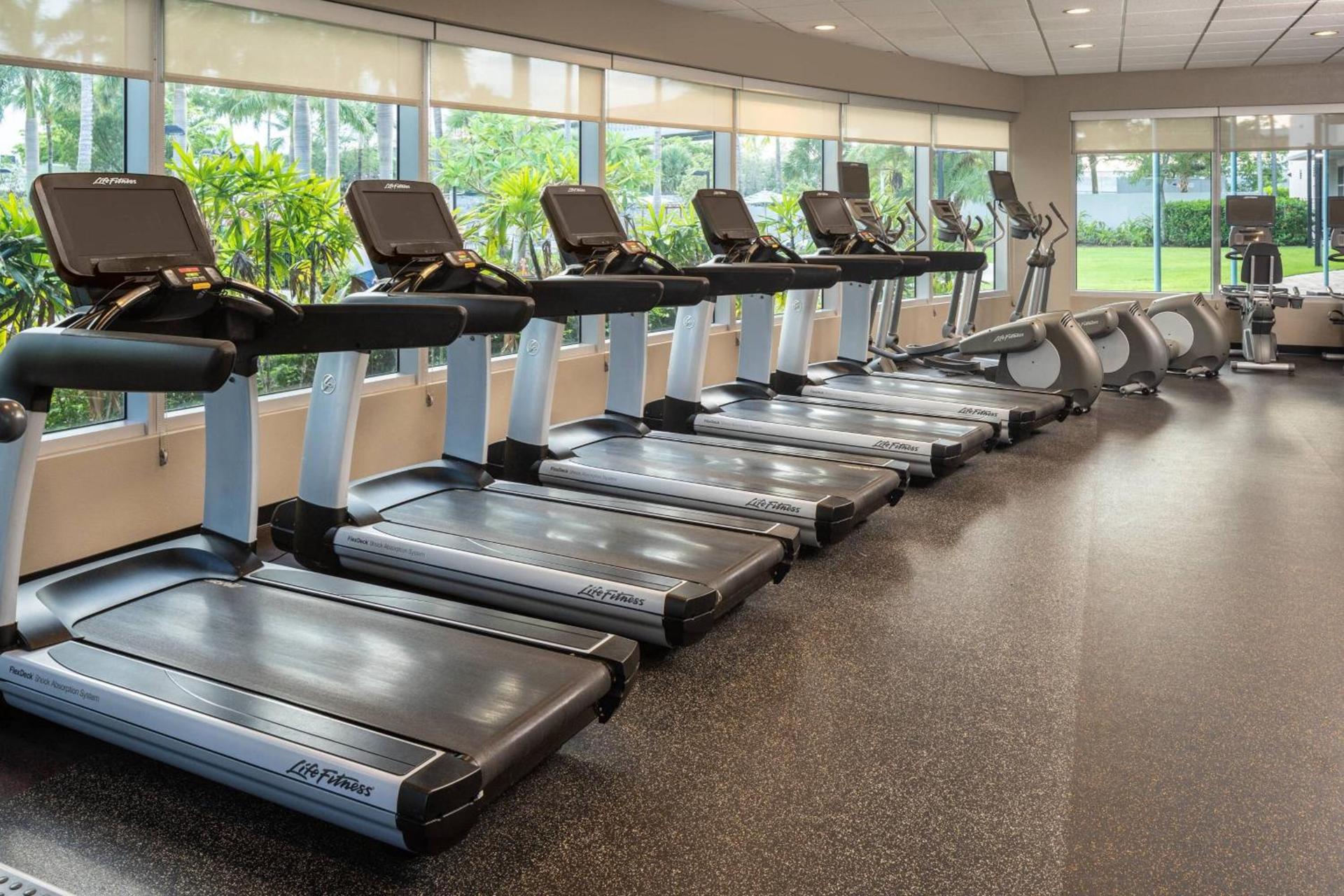 Courtyard by Marriott Miami Airport photo 31