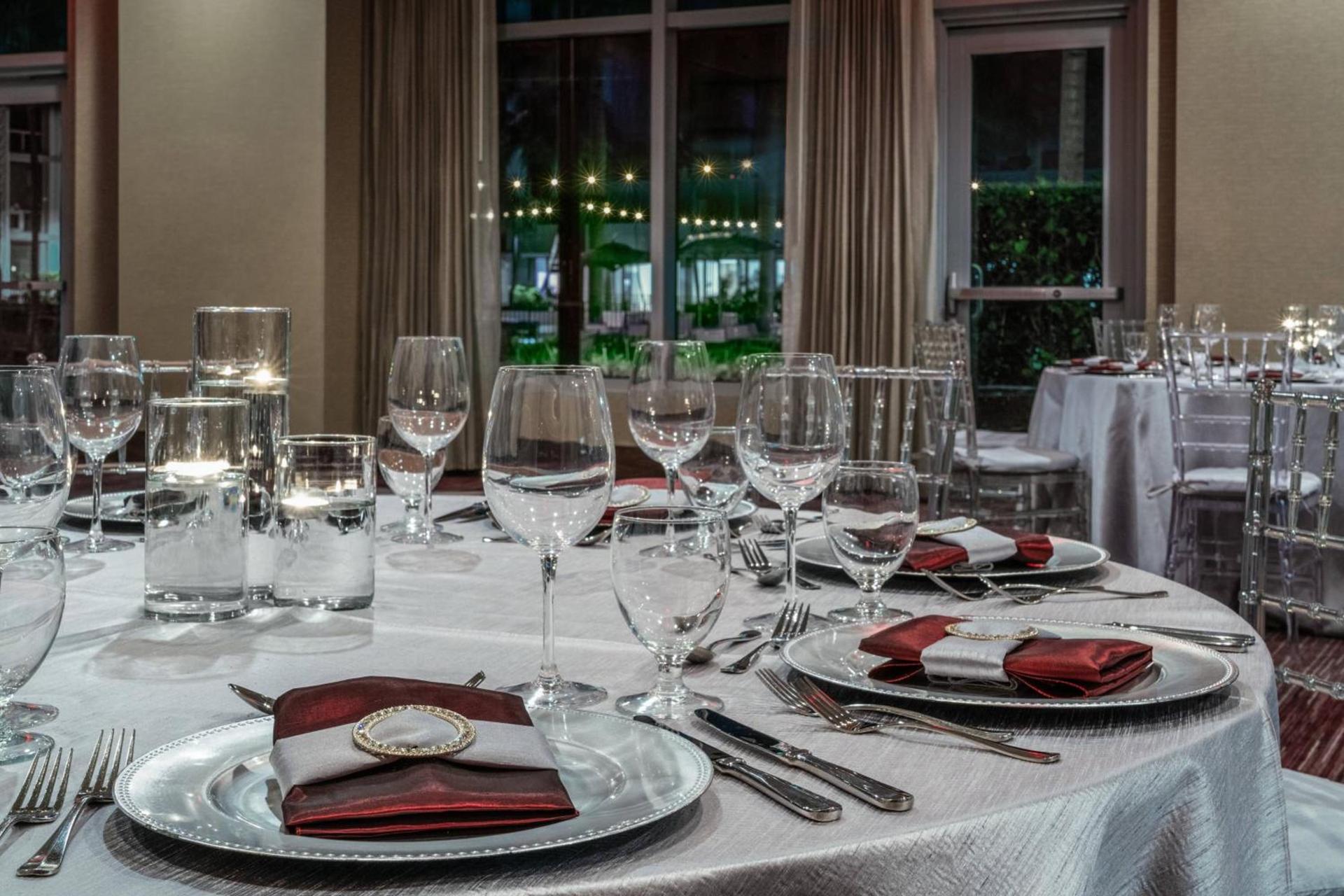 Courtyard by Marriott Miami Airport photo 41
