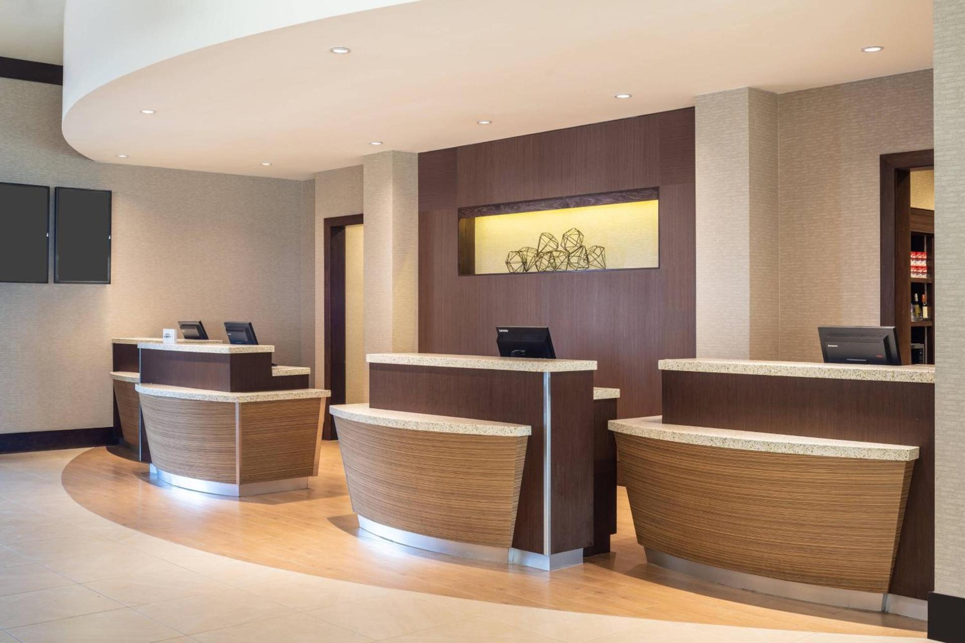 Courtyard by Marriott Miami Airport photo 4