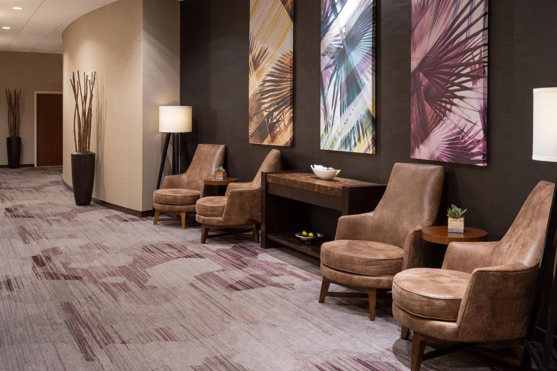 Courtyard by Marriott Miami Airport photo 33