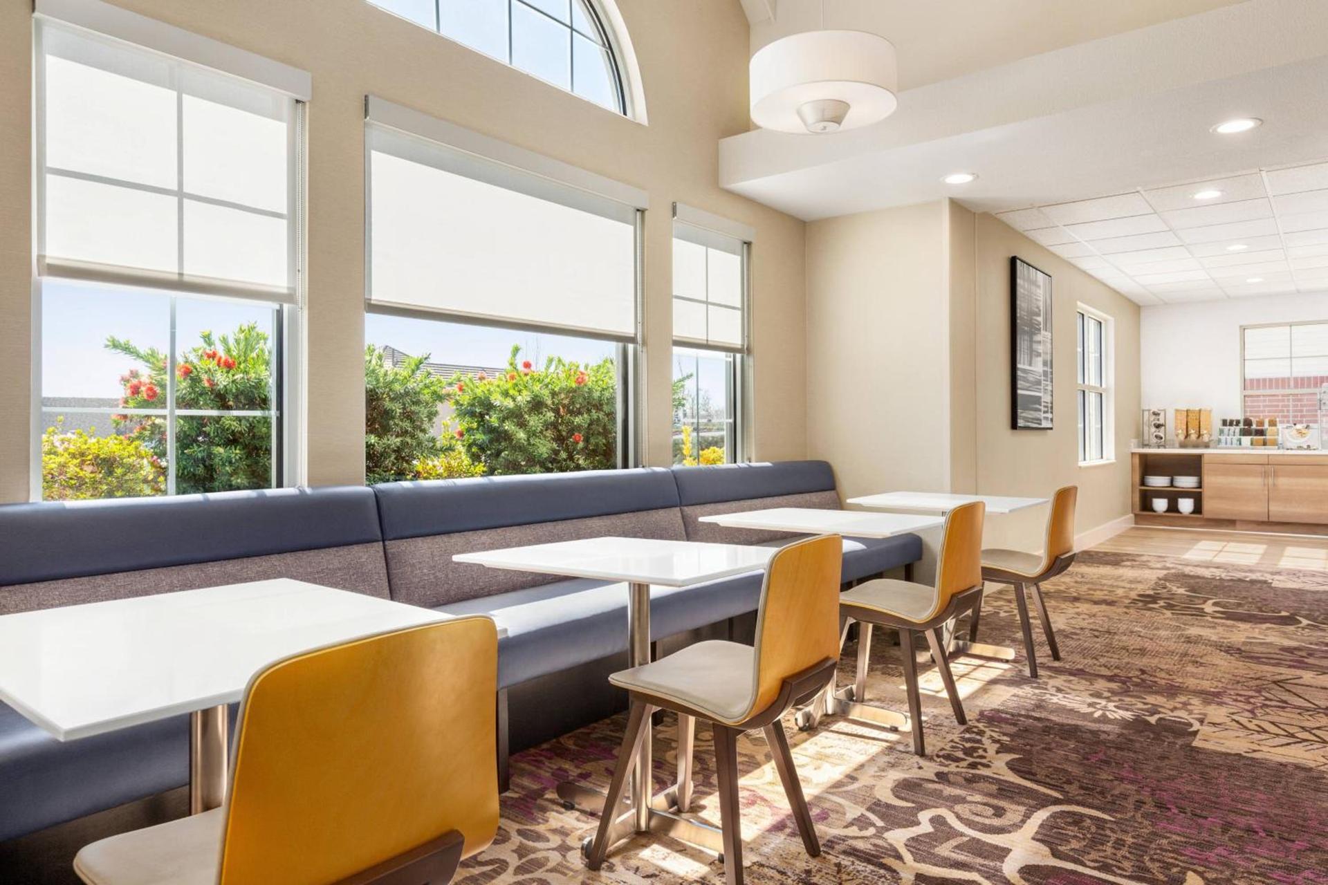 Residence Inn by Marriott Roseville photo 21