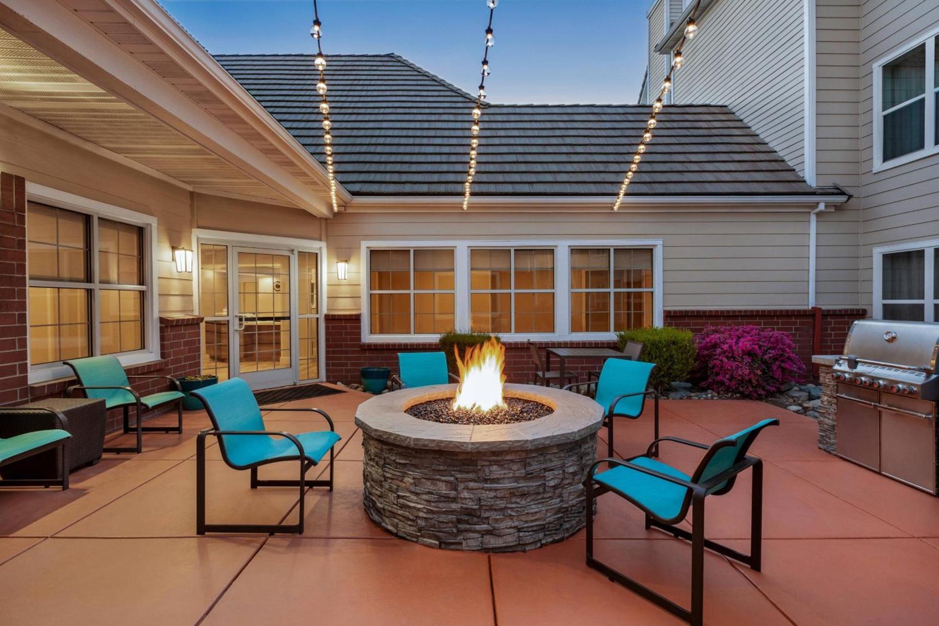 Residence Inn by Marriott Roseville photo 2