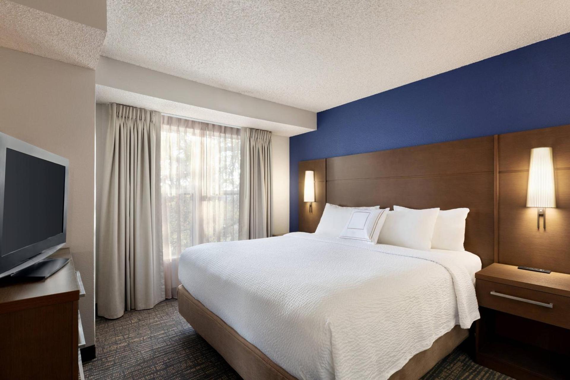 Residence Inn by Marriott Roseville photo 8