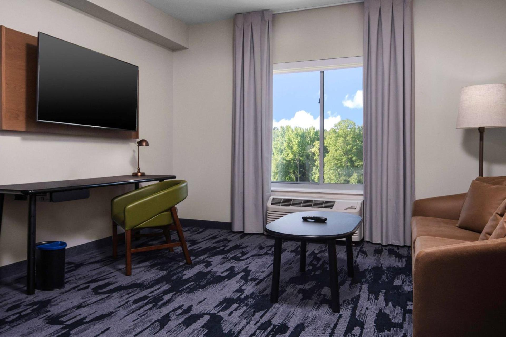 Fairfield Inn & Suites Rocky Mount photo 14