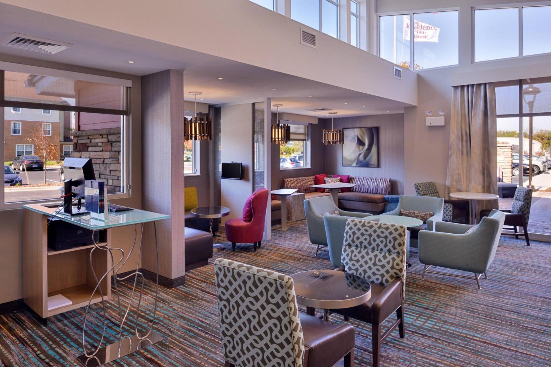 Residence Inn by Marriott East Lansing photo 5