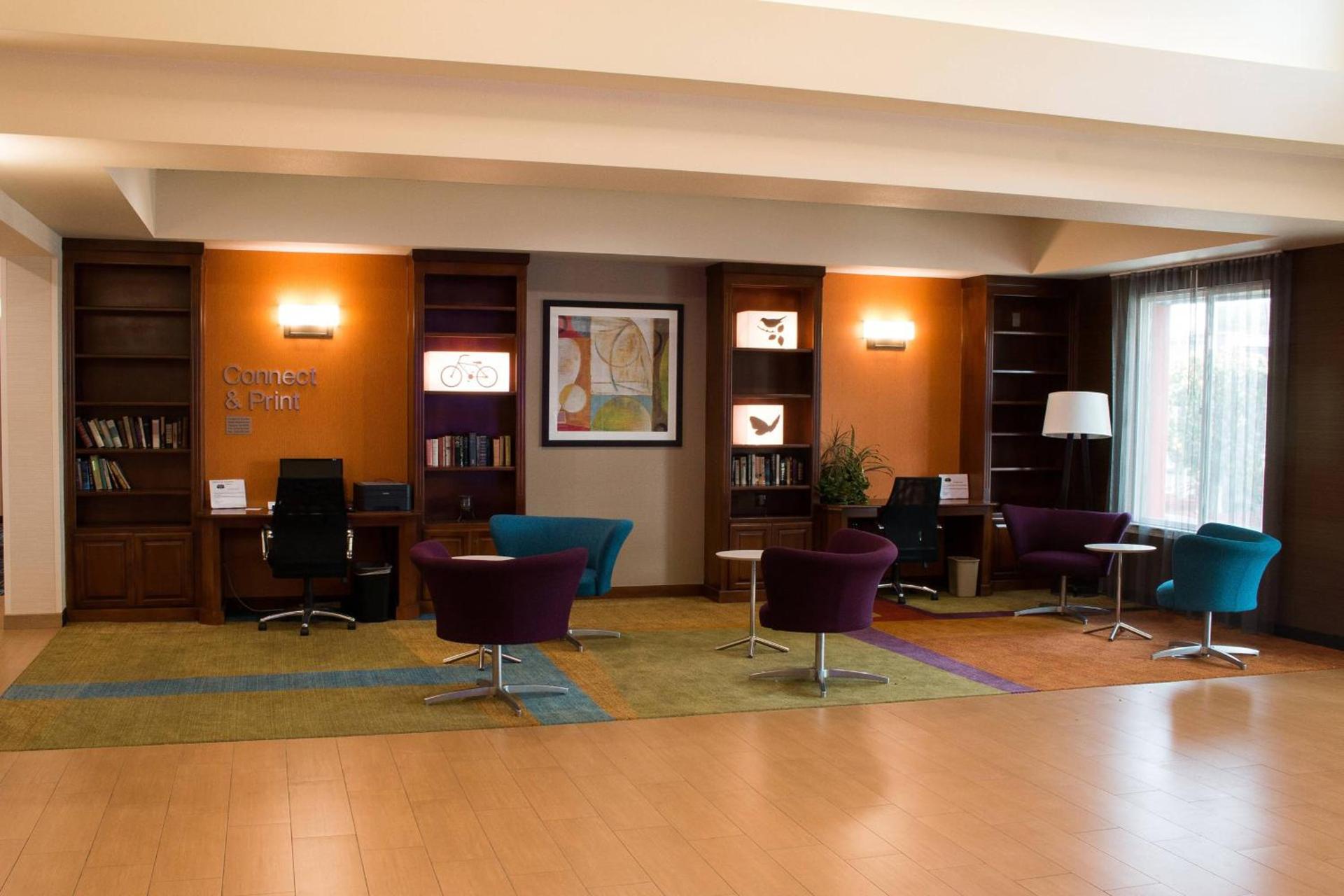 Fairfield Inn & Suites Oakland Hayward photo 8