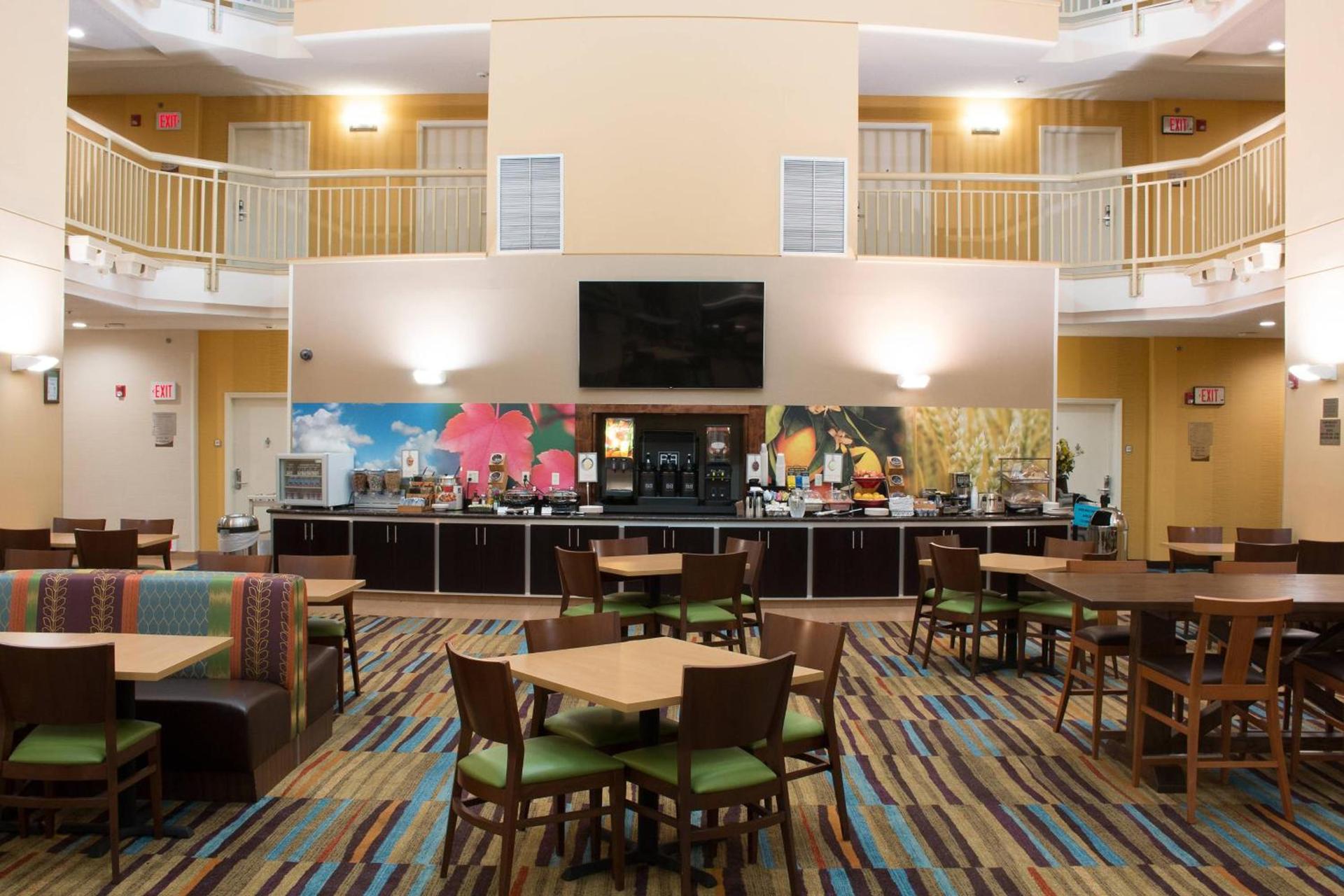 Fairfield Inn & Suites Oakland Hayward photo 11
