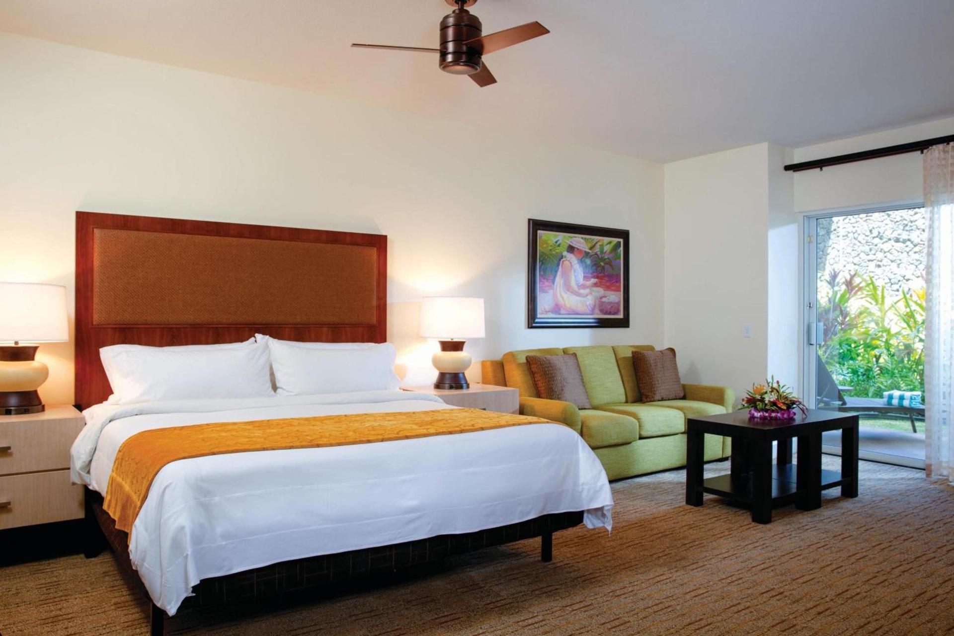 Marriott's Waiohai Beach Club photo 9