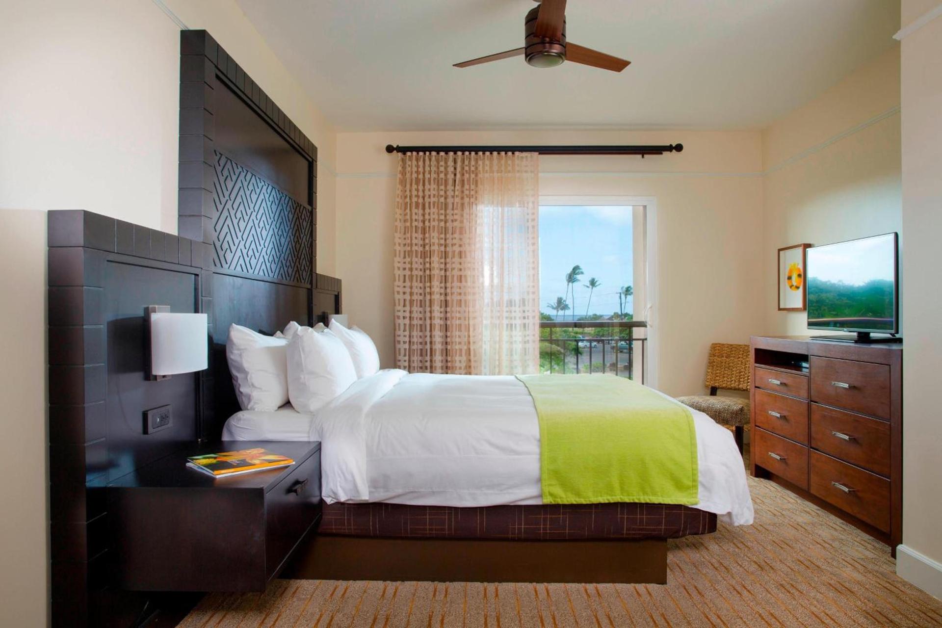 Marriott's Waiohai Beach Club photo 12