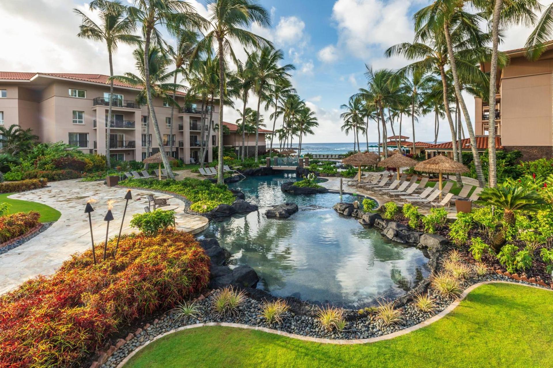 Marriott's Waiohai Beach Club photo 2