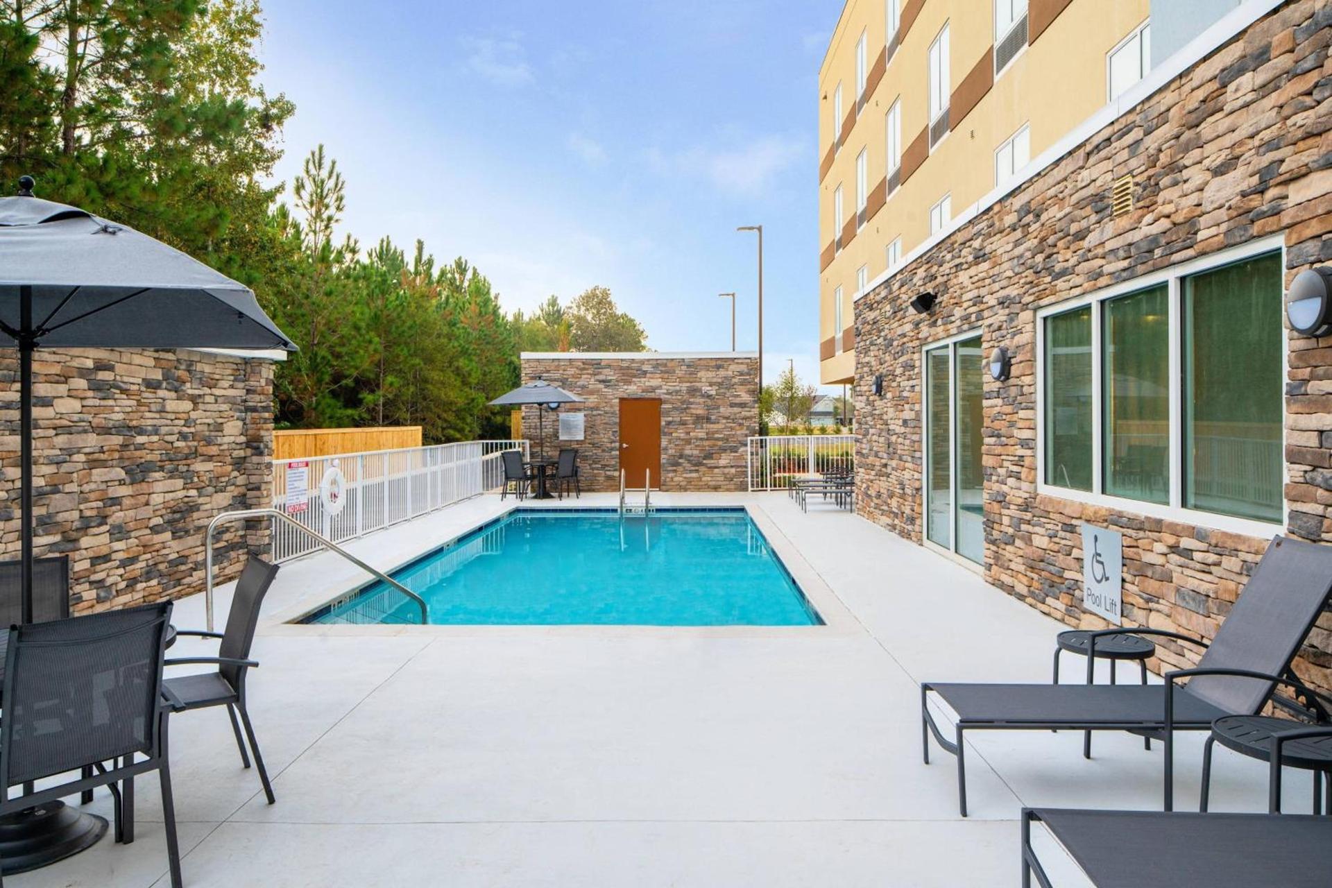 Fairfield by Marriott Inn & Suites Pensacola Pine Forest photo 19