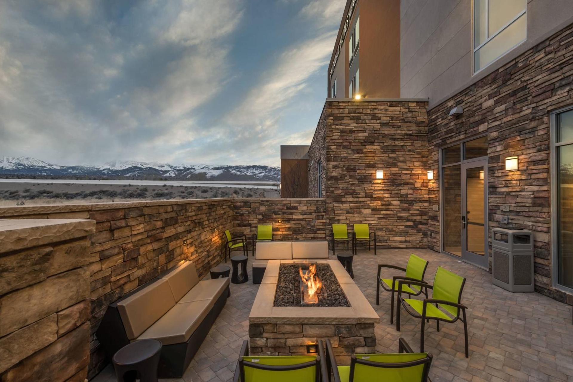 SpringHill Suites by Marriott Reno photo 12