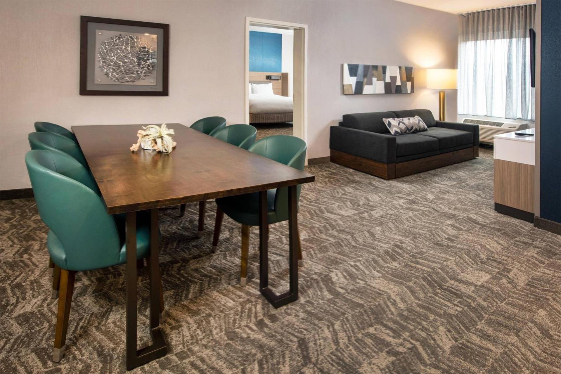 SpringHill Suites By Marriott Frederick photo 6