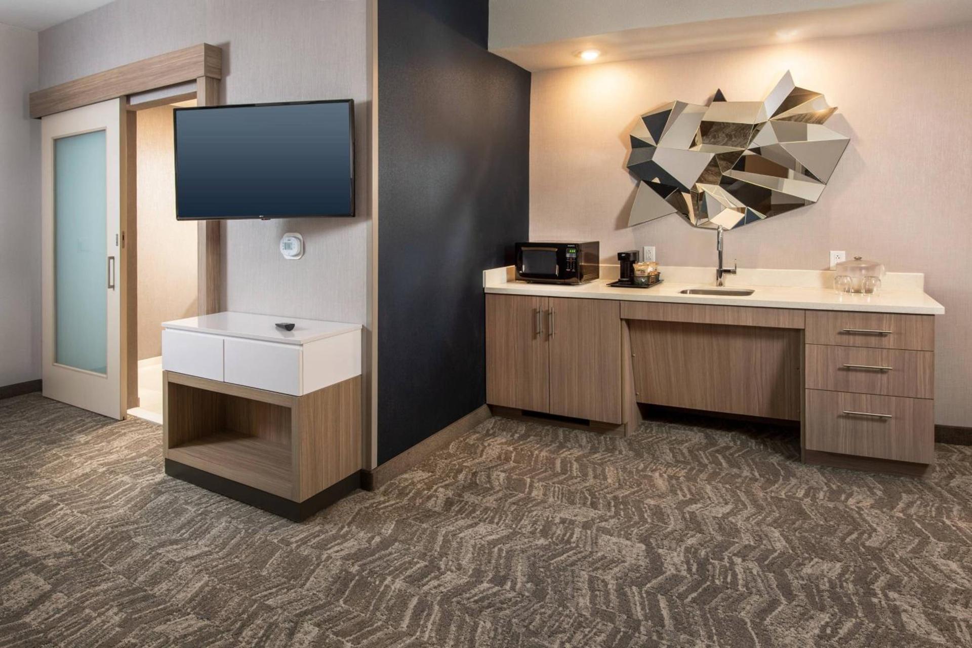 SpringHill Suites By Marriott Frederick photo 8