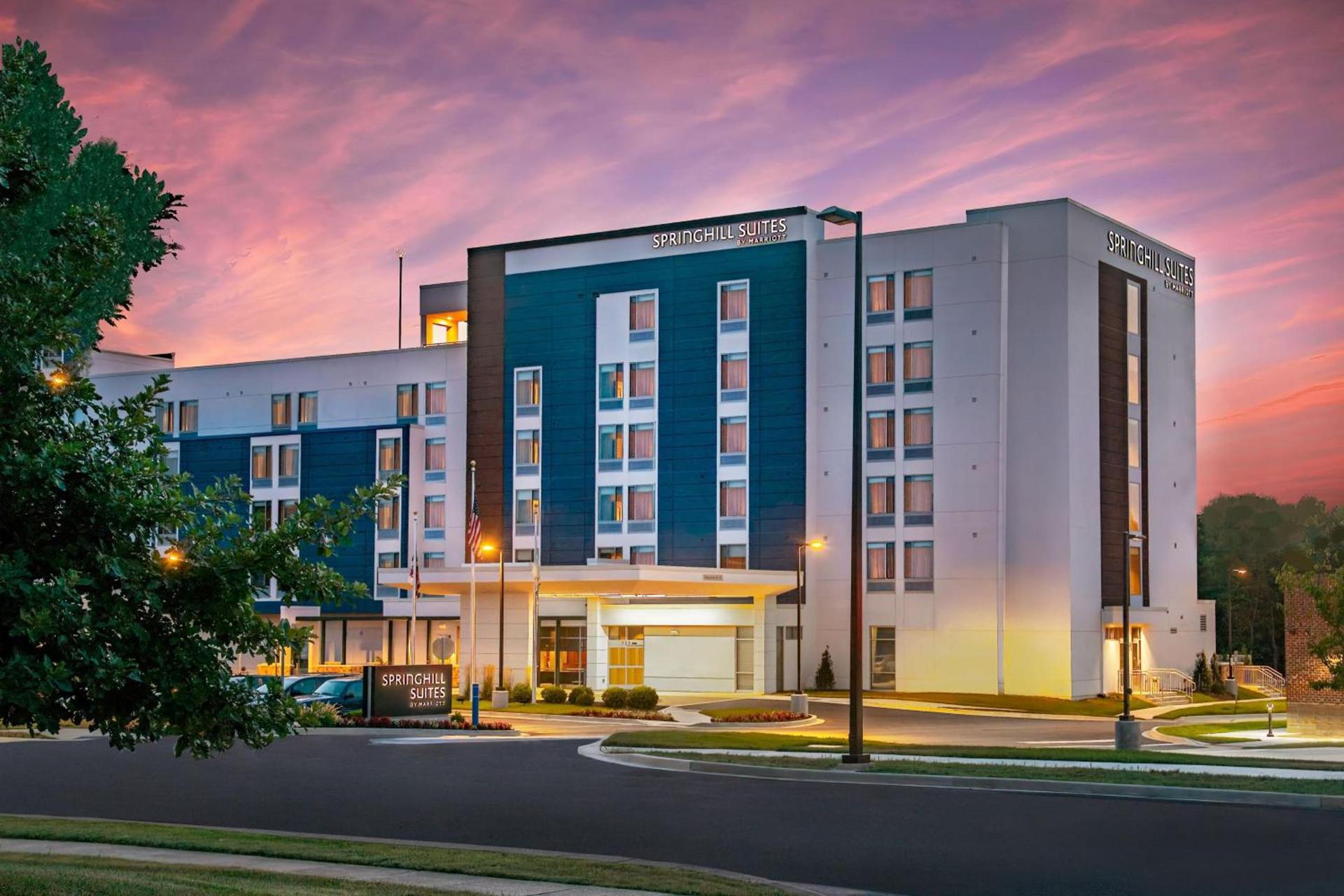 SpringHill Suites By Marriott Frederick photo 2