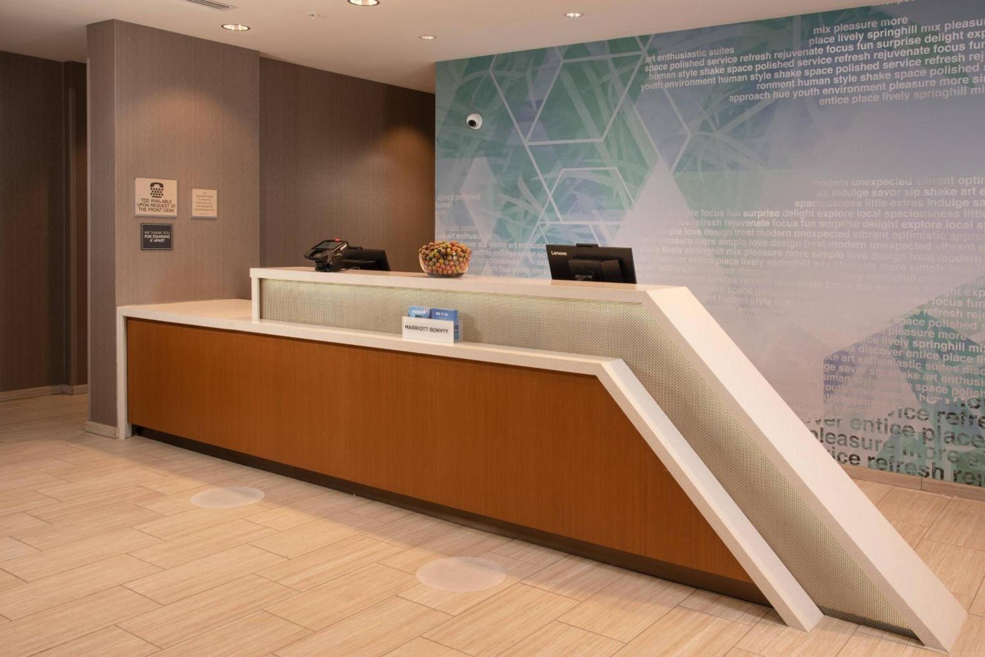 SpringHill Suites By Marriott Frederick photo 3