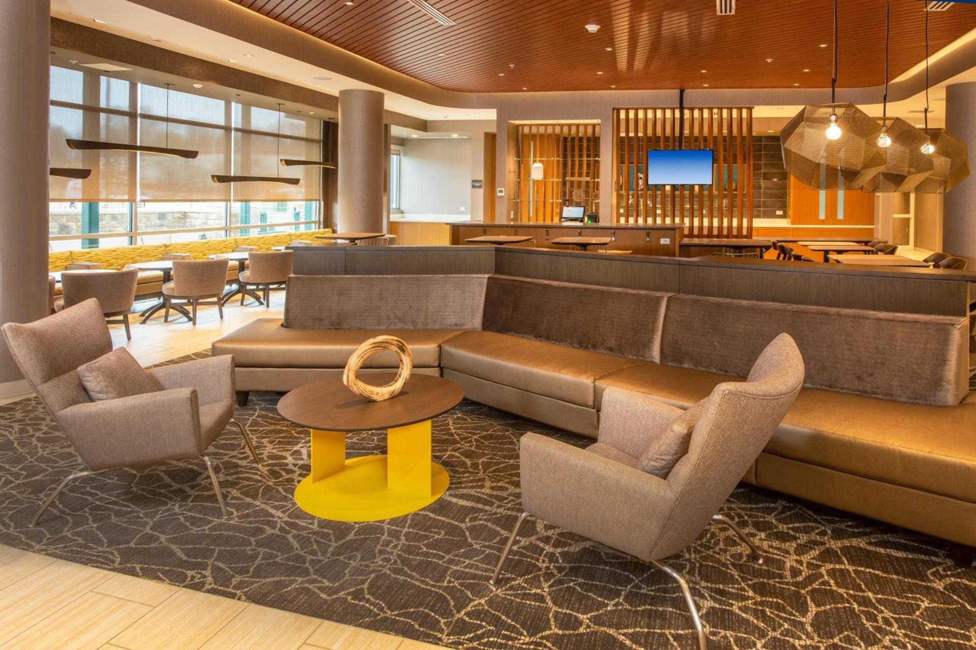 SpringHill Suites By Marriott Frederick photo 4
