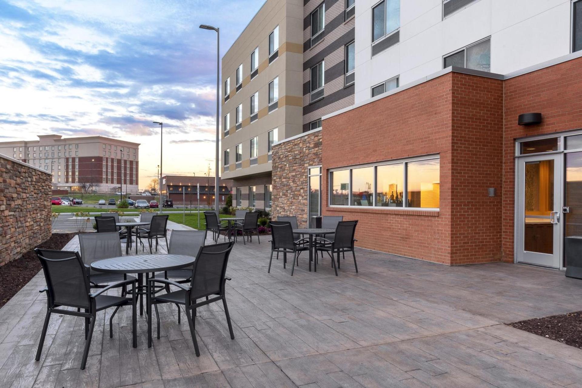 Fairfield by Marriott Inn and Suites O Fallon IL photo 15