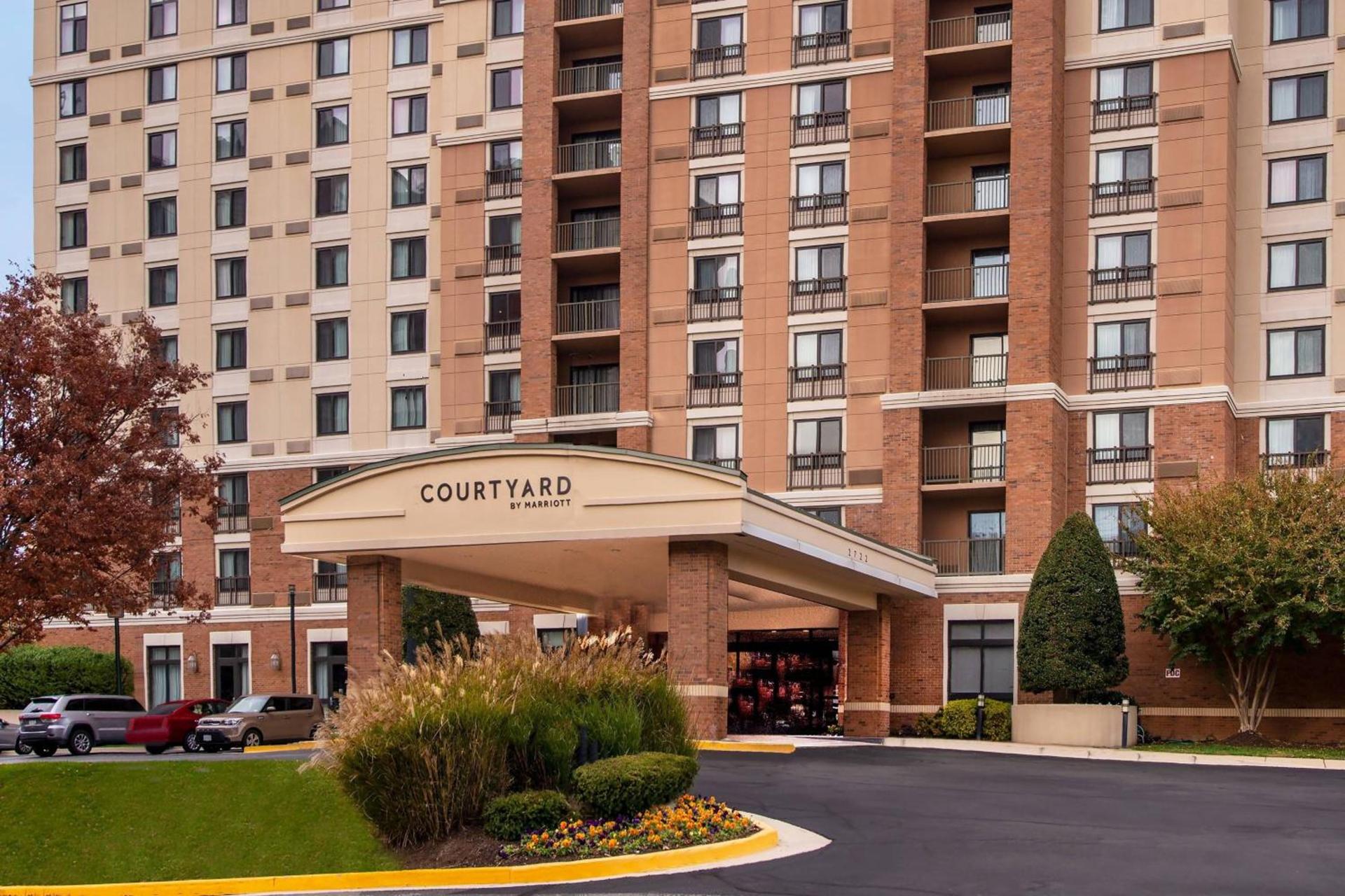 Courtyard Dunn Loring Fairfax — hotel in Merrifield