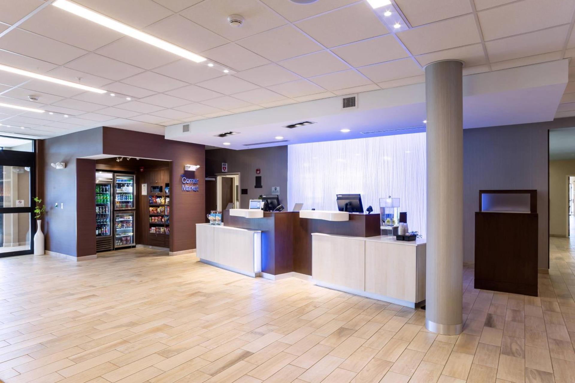 Fairfield Inn & Suites by Marriott Decorah photo 3