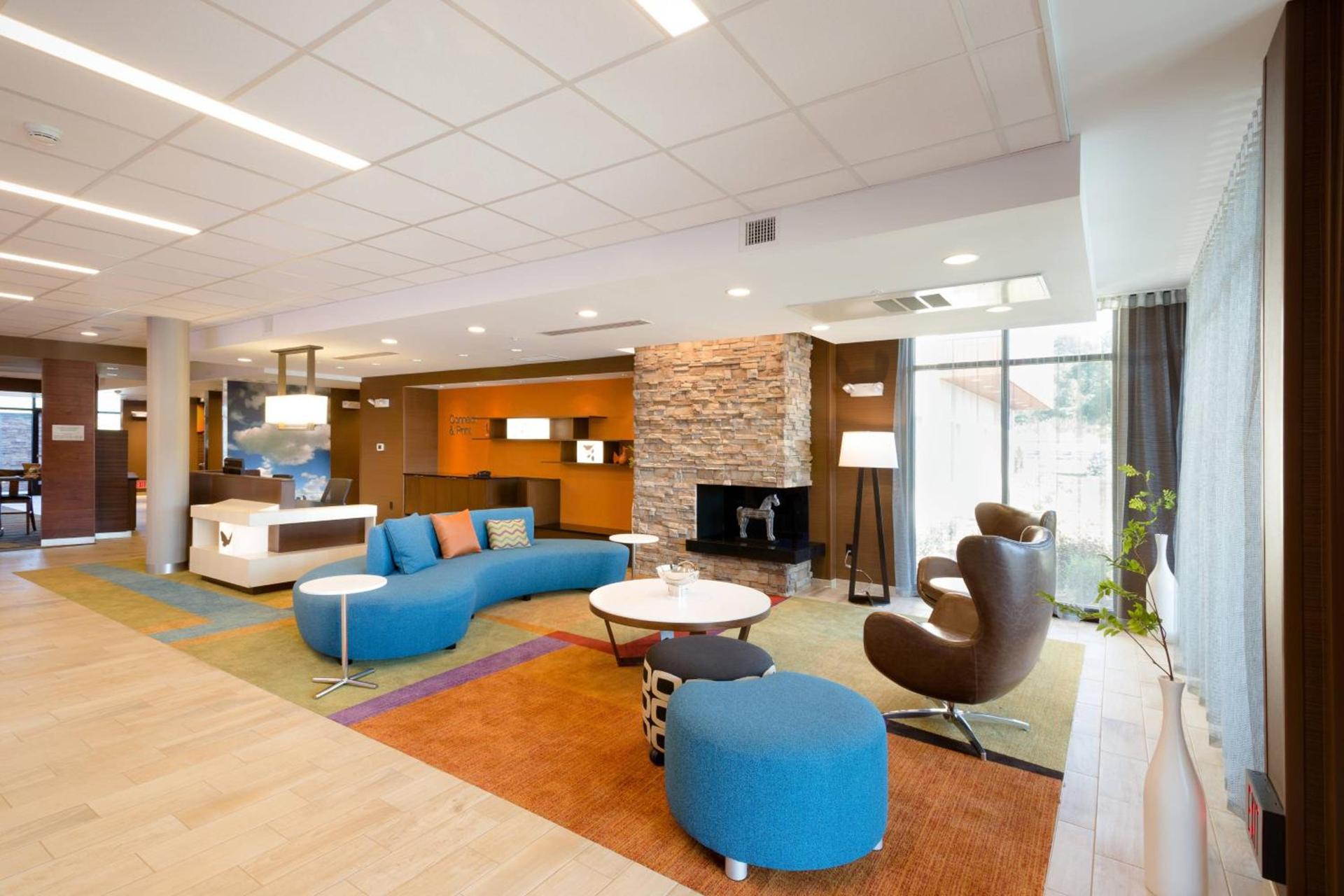 Fairfield Inn & Suites by Marriott Decorah photo 10