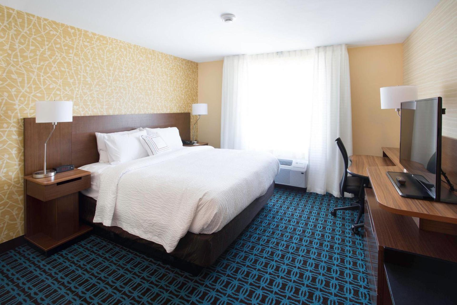 Fairfield Inn & Suites by Marriott Decorah photo 4