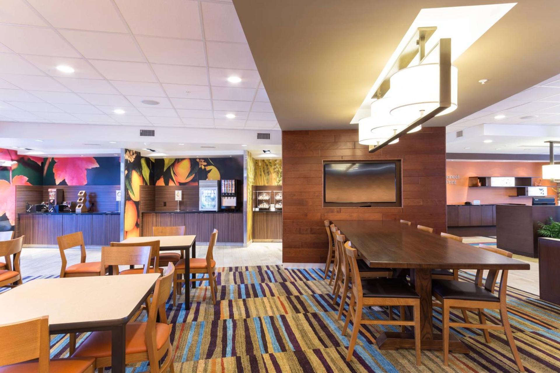 Fairfield Inn & Suites by Marriott Decorah photo 7
