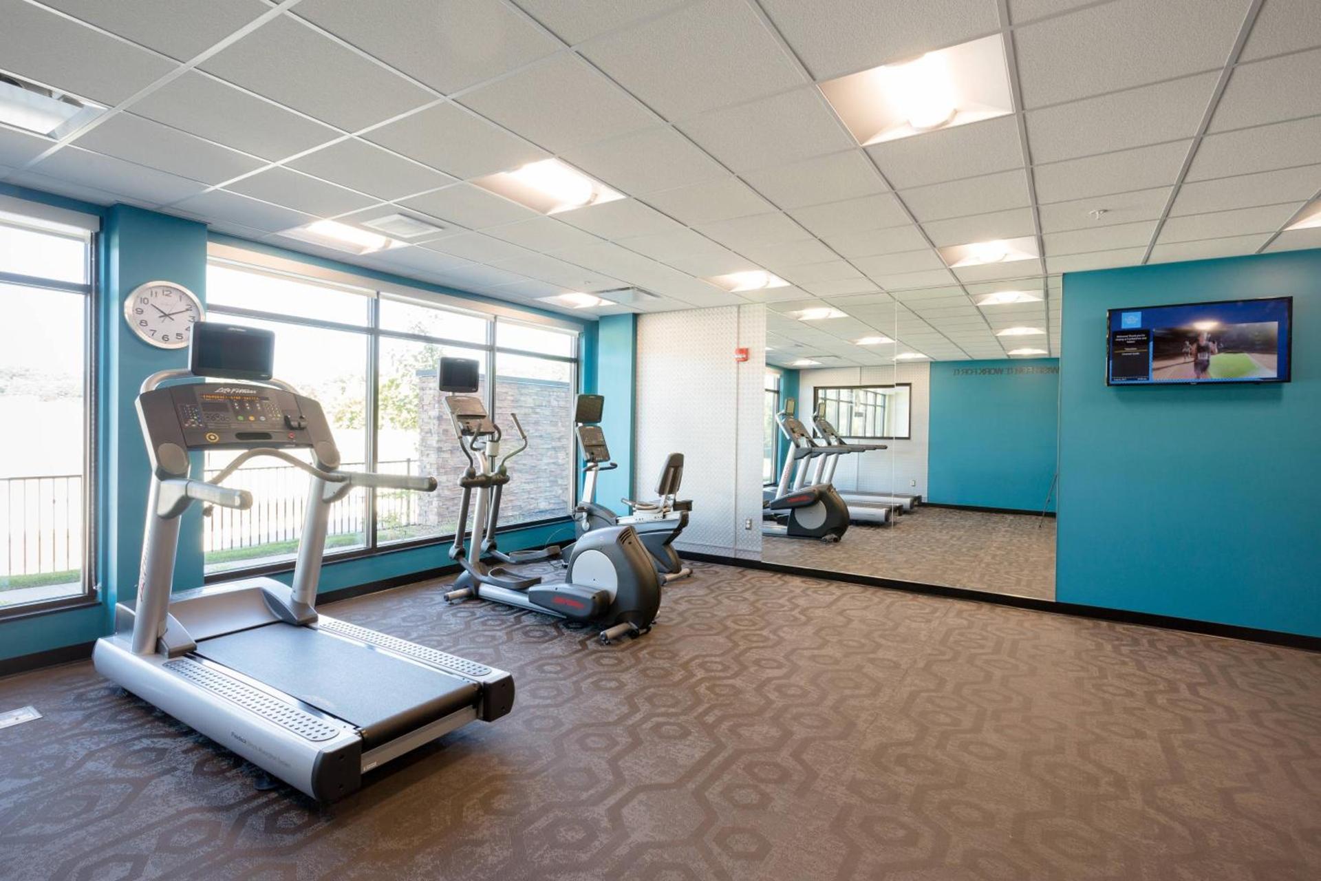 Fairfield Inn & Suites by Marriott Decorah photo 9