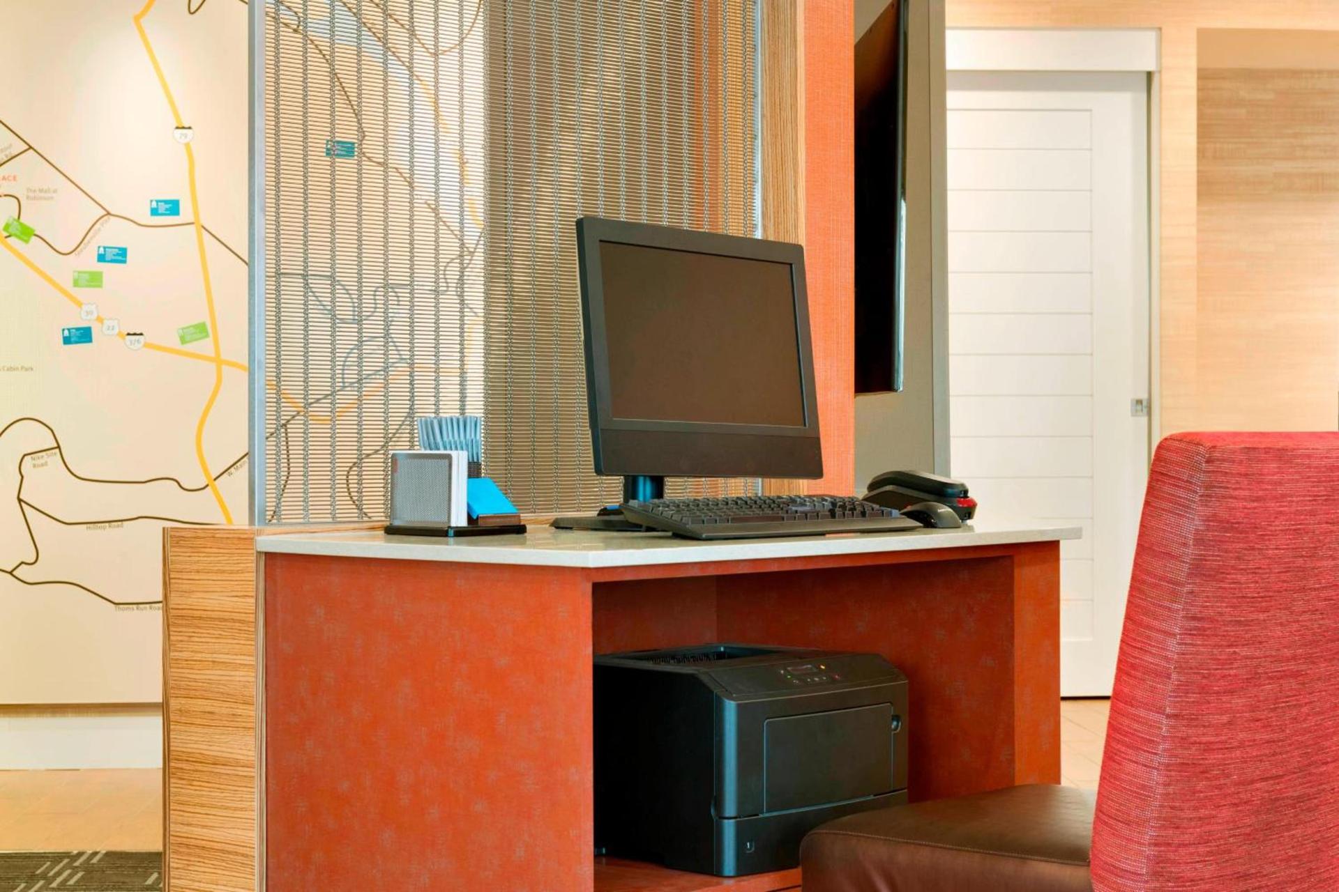 TownePlace Suites by Marriott Pittsburgh Airport/Robinson Township photo 21