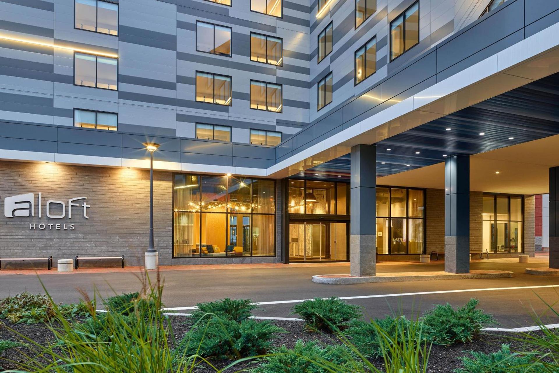 Aloft by Marriott Portland Downtown Waterfront ME photo 2
