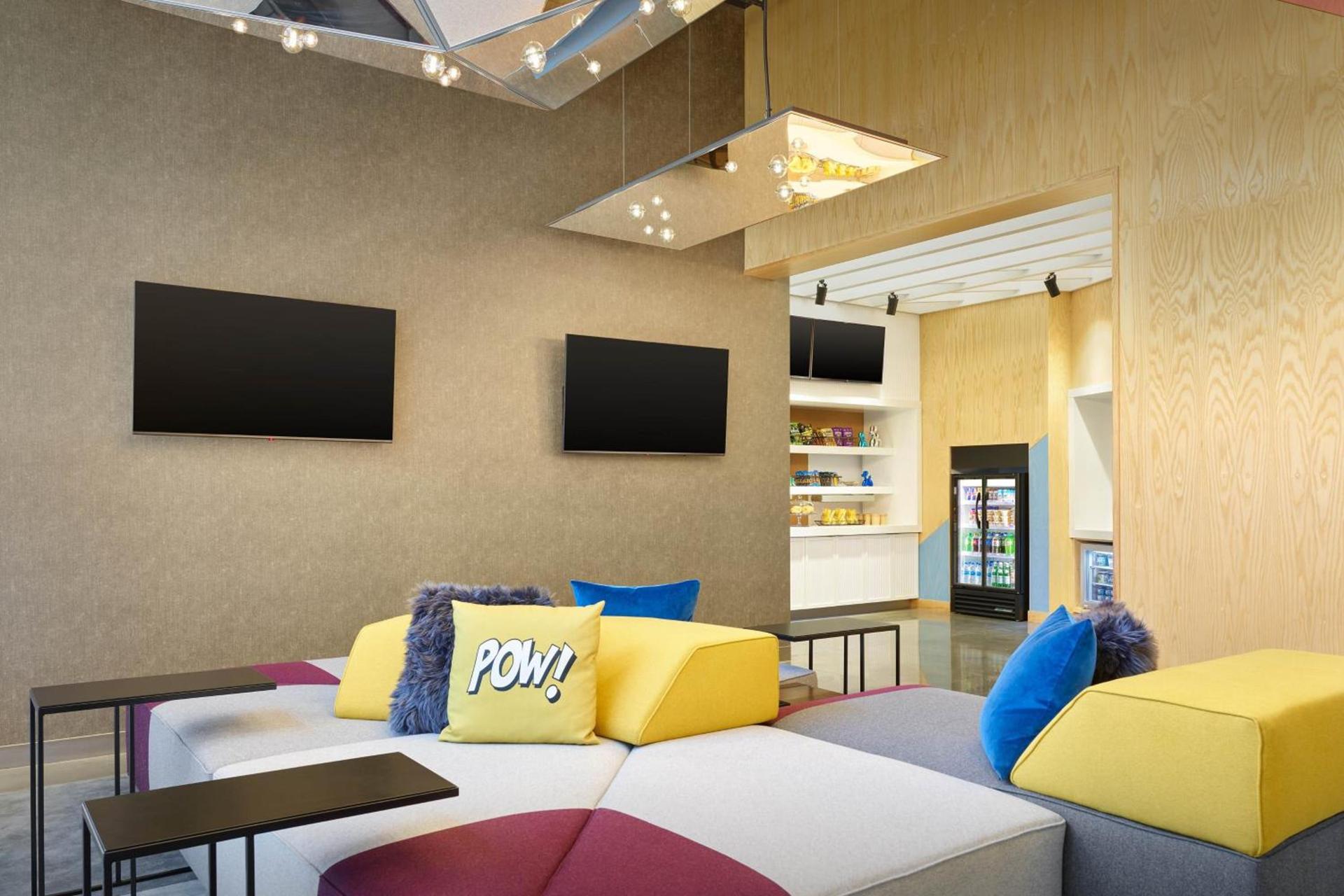 Aloft by Marriott Portland Downtown Waterfront ME photo 5