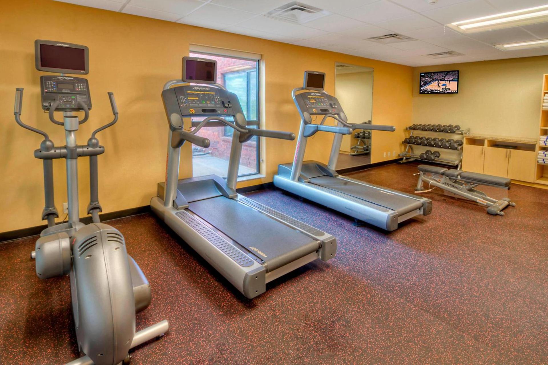 TownePlace Suites Oklahoma City Airport photo 24