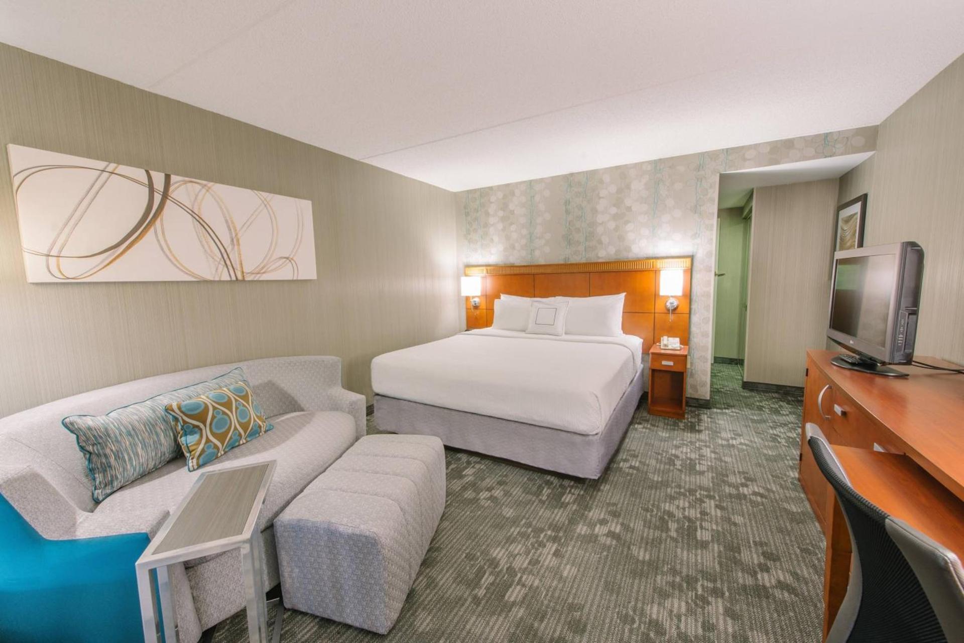 Courtyard by Marriott Nashua photo 7