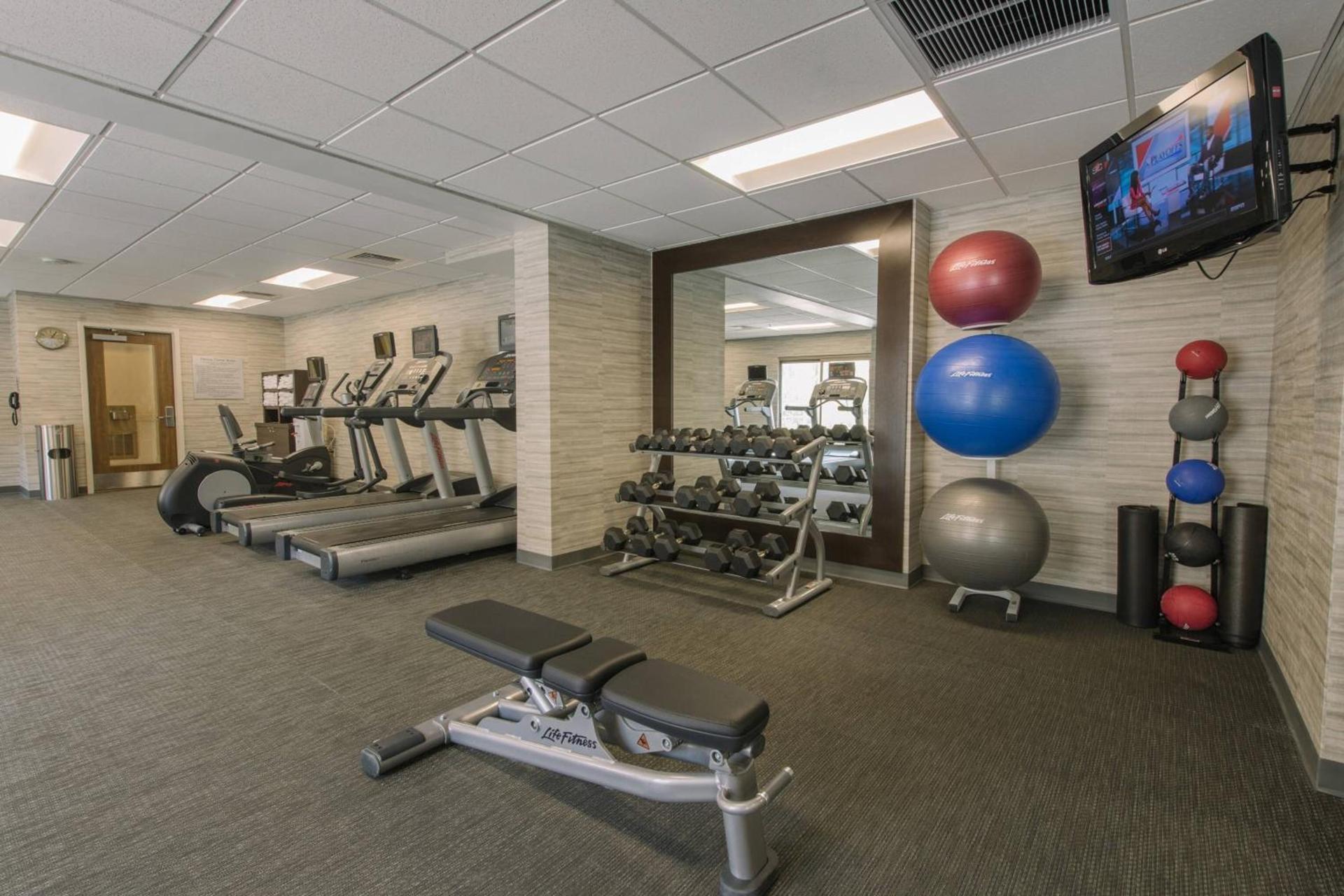 Courtyard by Marriott Nashua photo 26