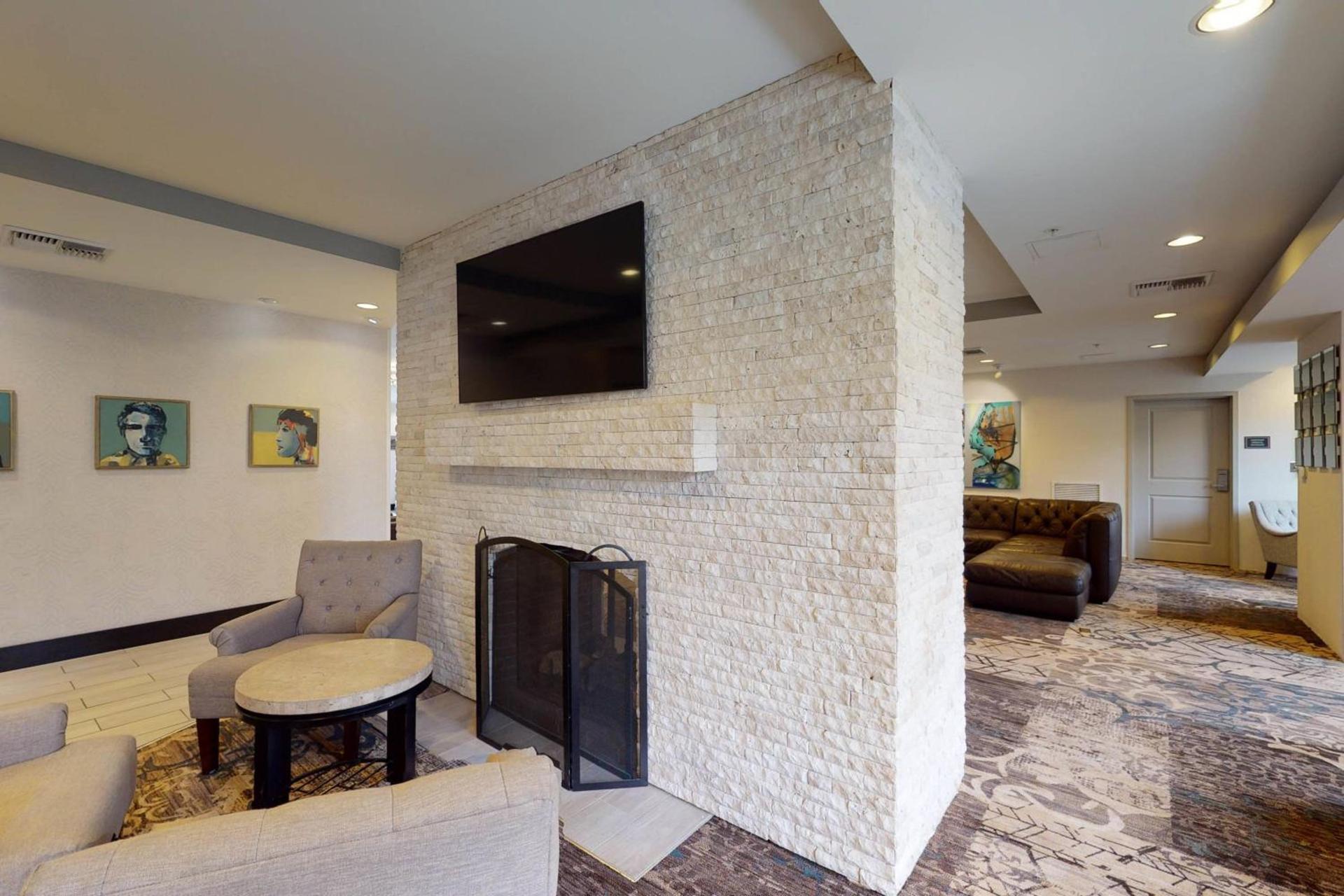 Residence Inn San Diego Del Mar photo 3