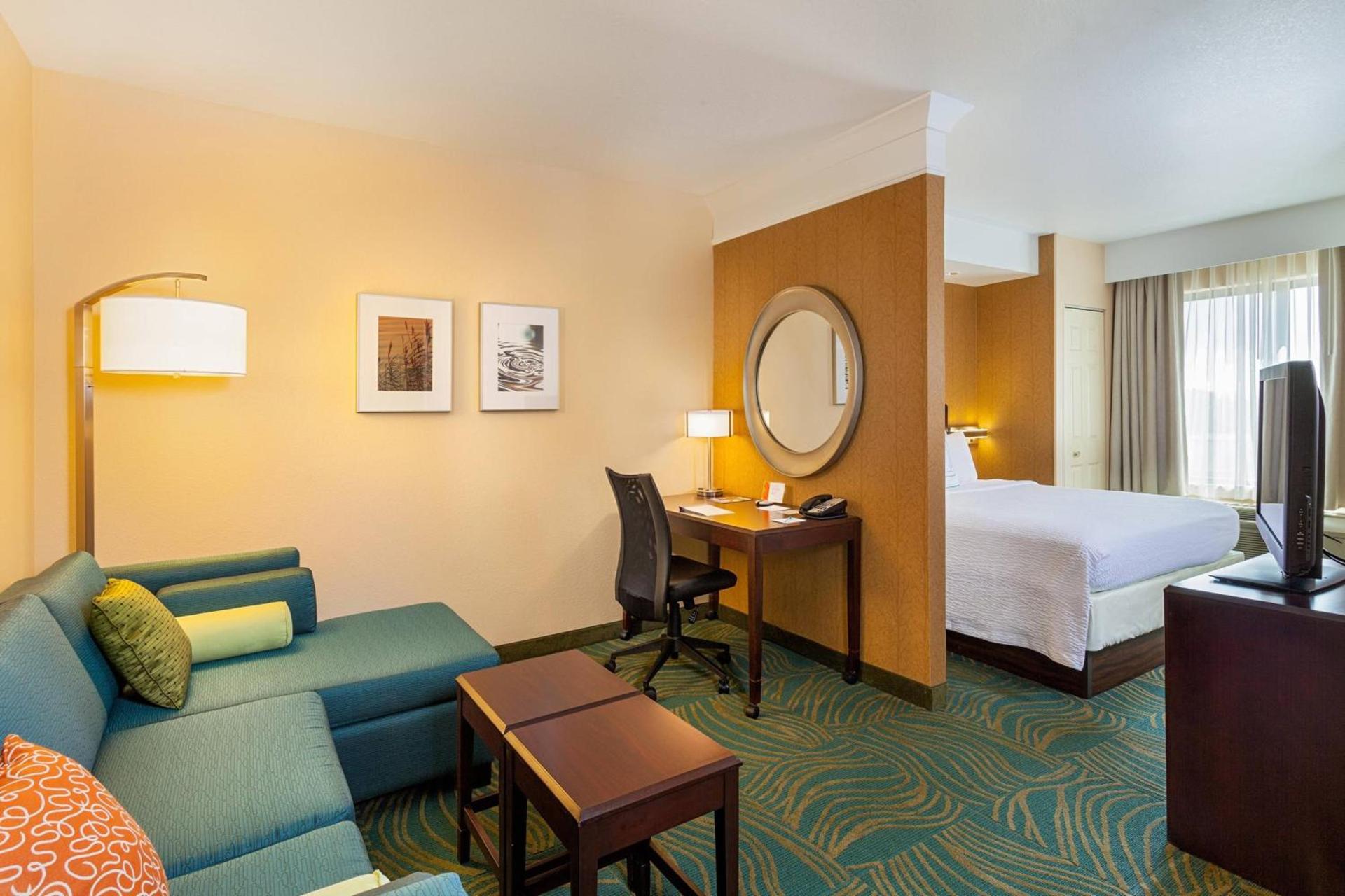 SpringHill Suites by Marriott Modesto photo 17