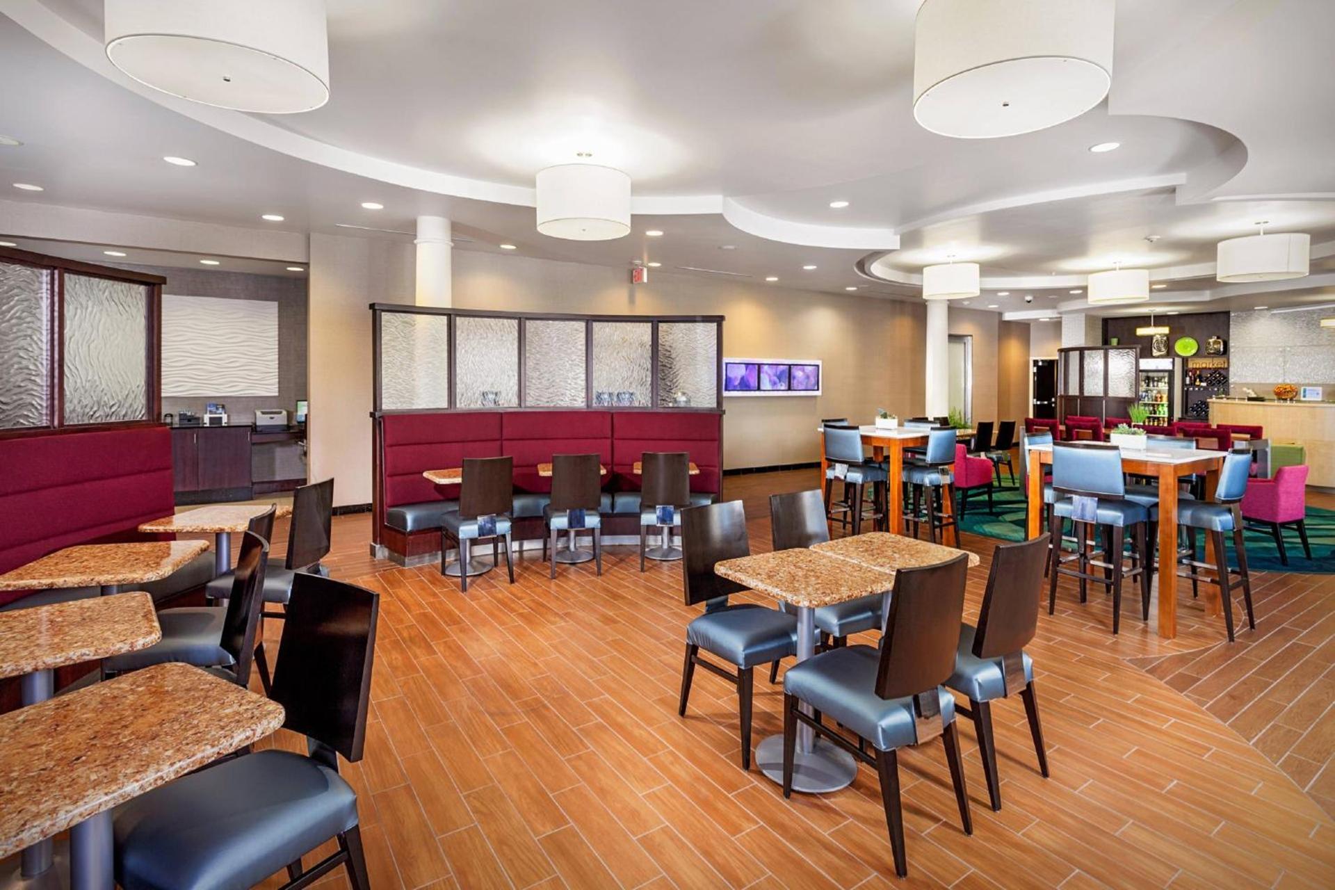 SpringHill Suites by Marriott Modesto photo 22