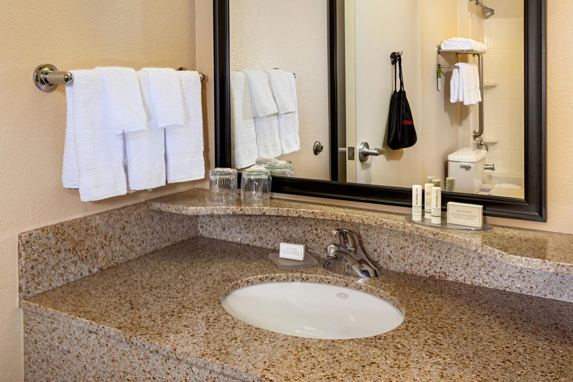 SpringHill Suites by Marriott Modesto photo 16