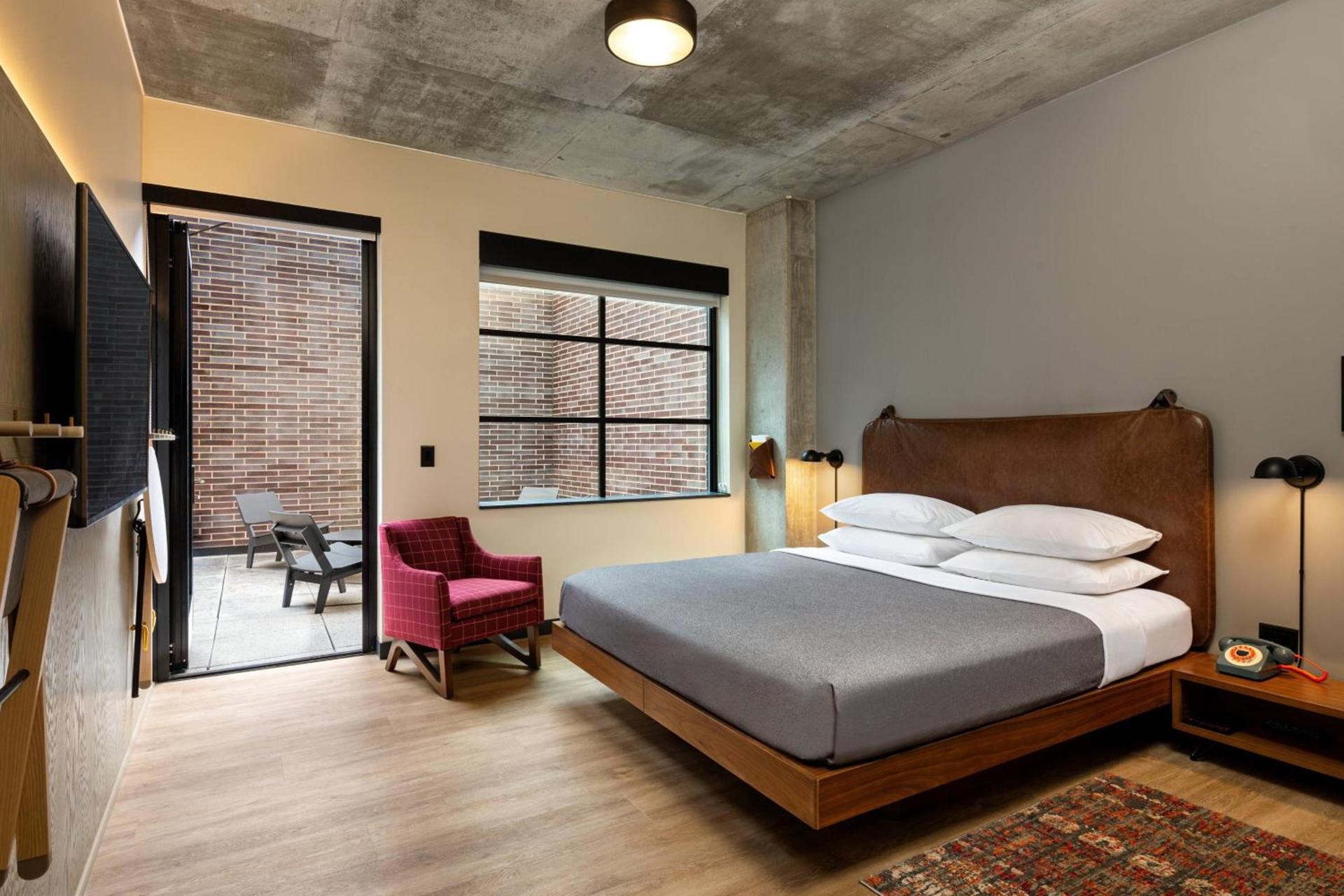Moxy Minneapolis Downtown photo 7