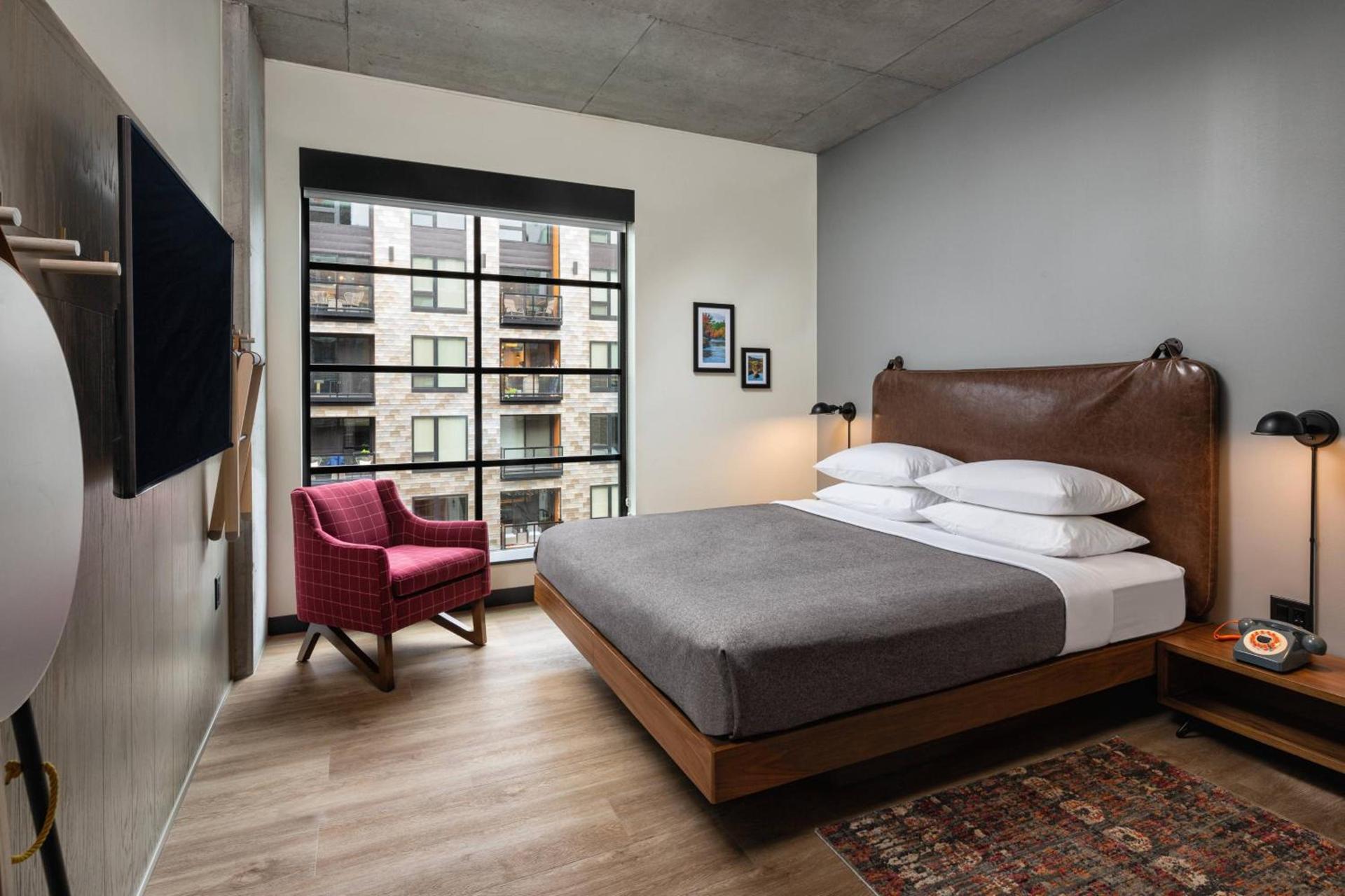 Moxy Minneapolis Downtown photo 6
