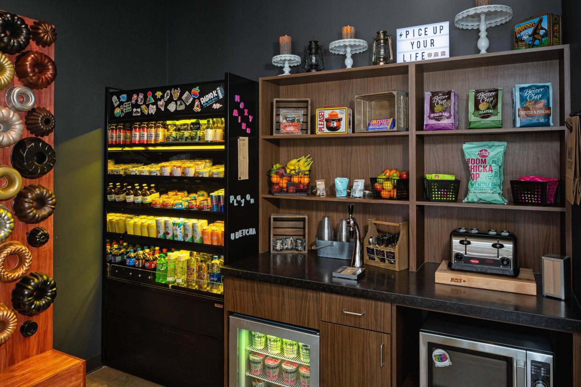 Moxy Minneapolis Downtown photo 15