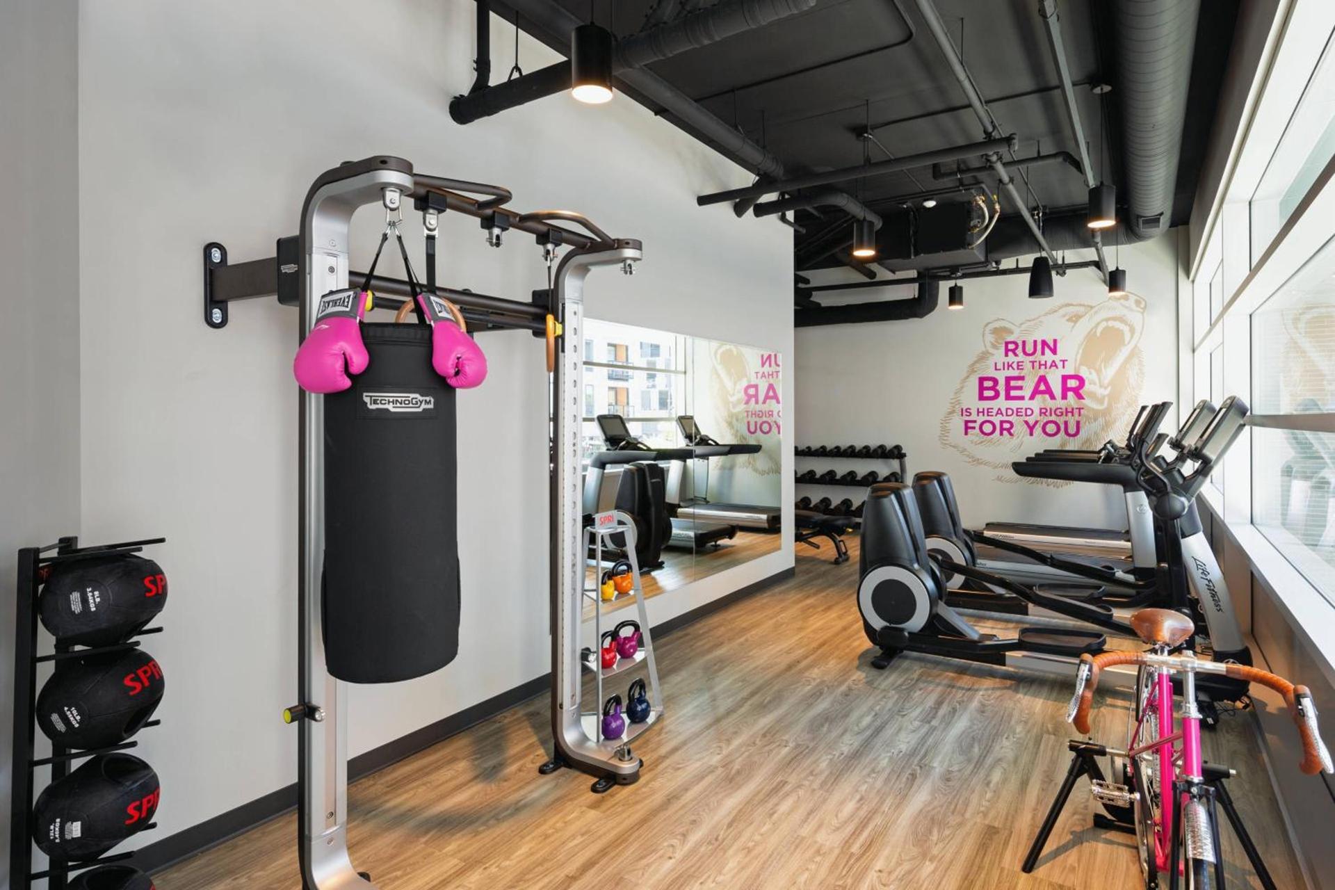 Moxy Minneapolis Downtown photo 18